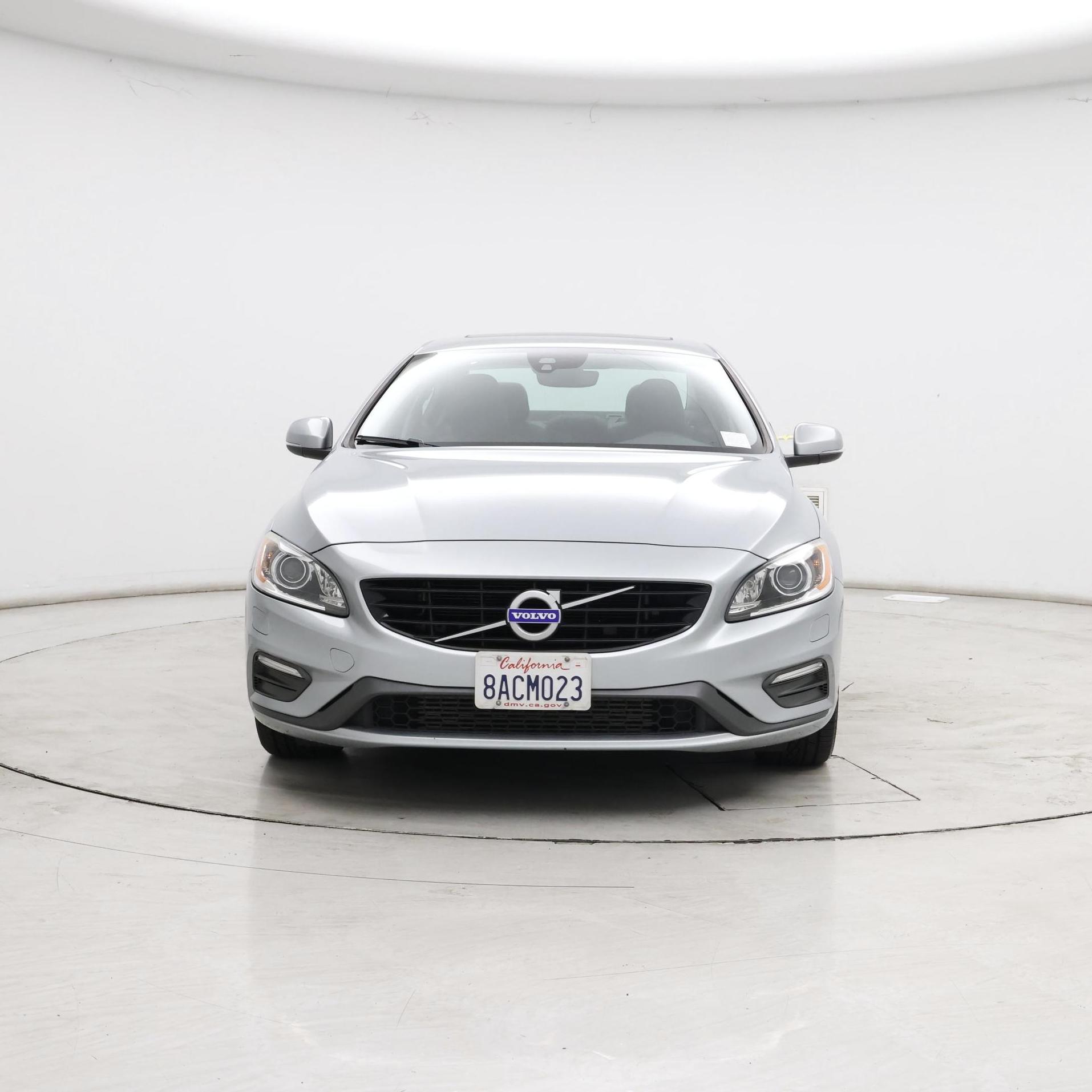 Thumbnail: 2018 Volvo S60 - 5