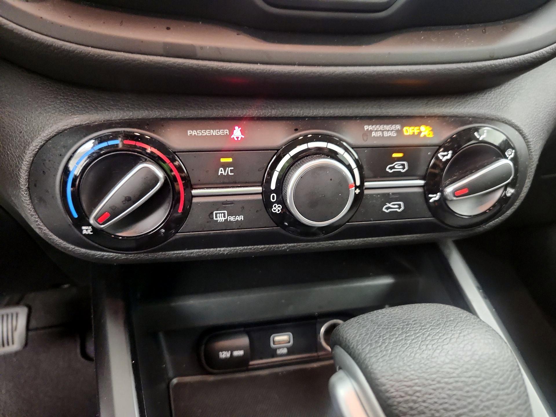 Thumbnail: 2023 Kia Soul - 16