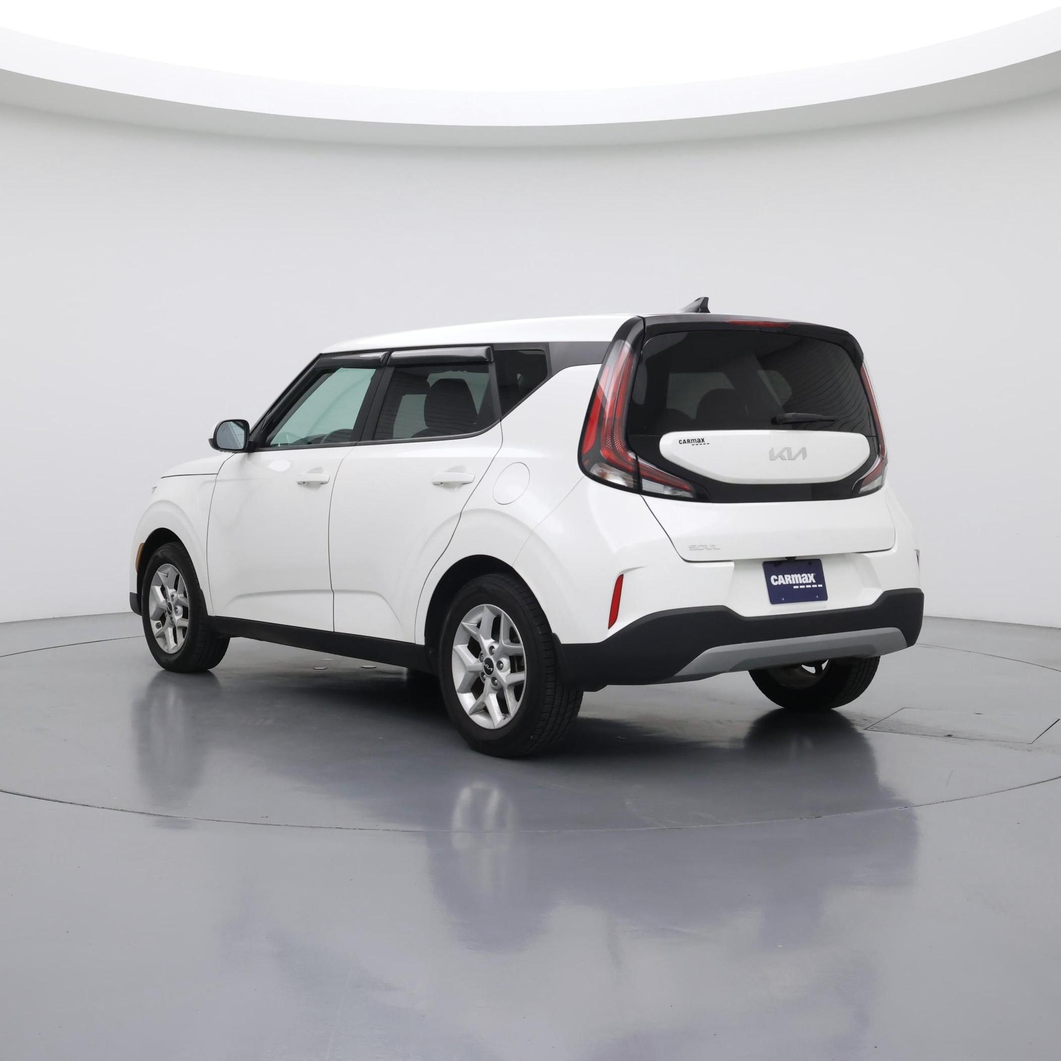 Thumbnail: 2023 Kia Soul - 2