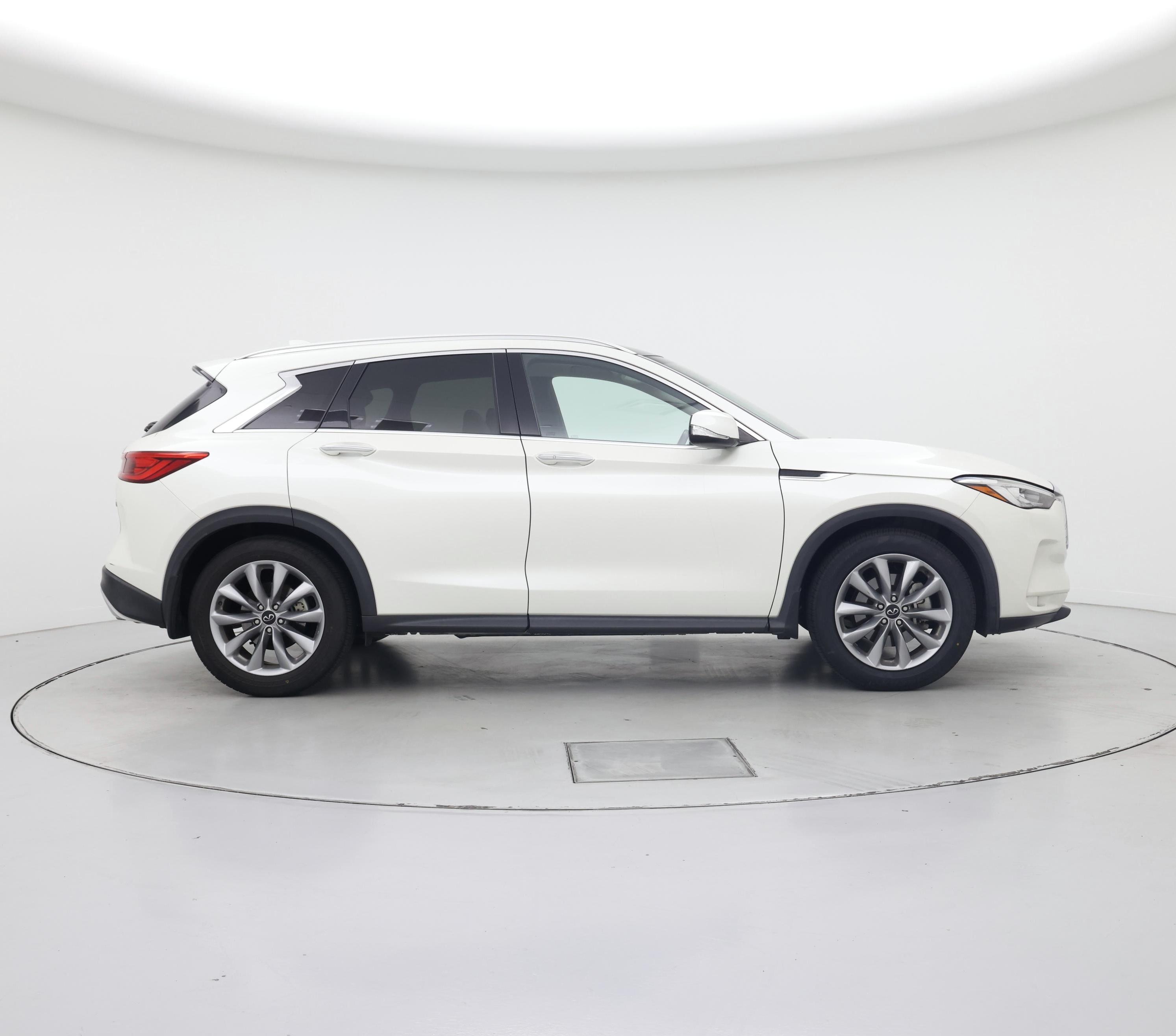 Thumbnail: 2021 INFINITI QX50 - 7