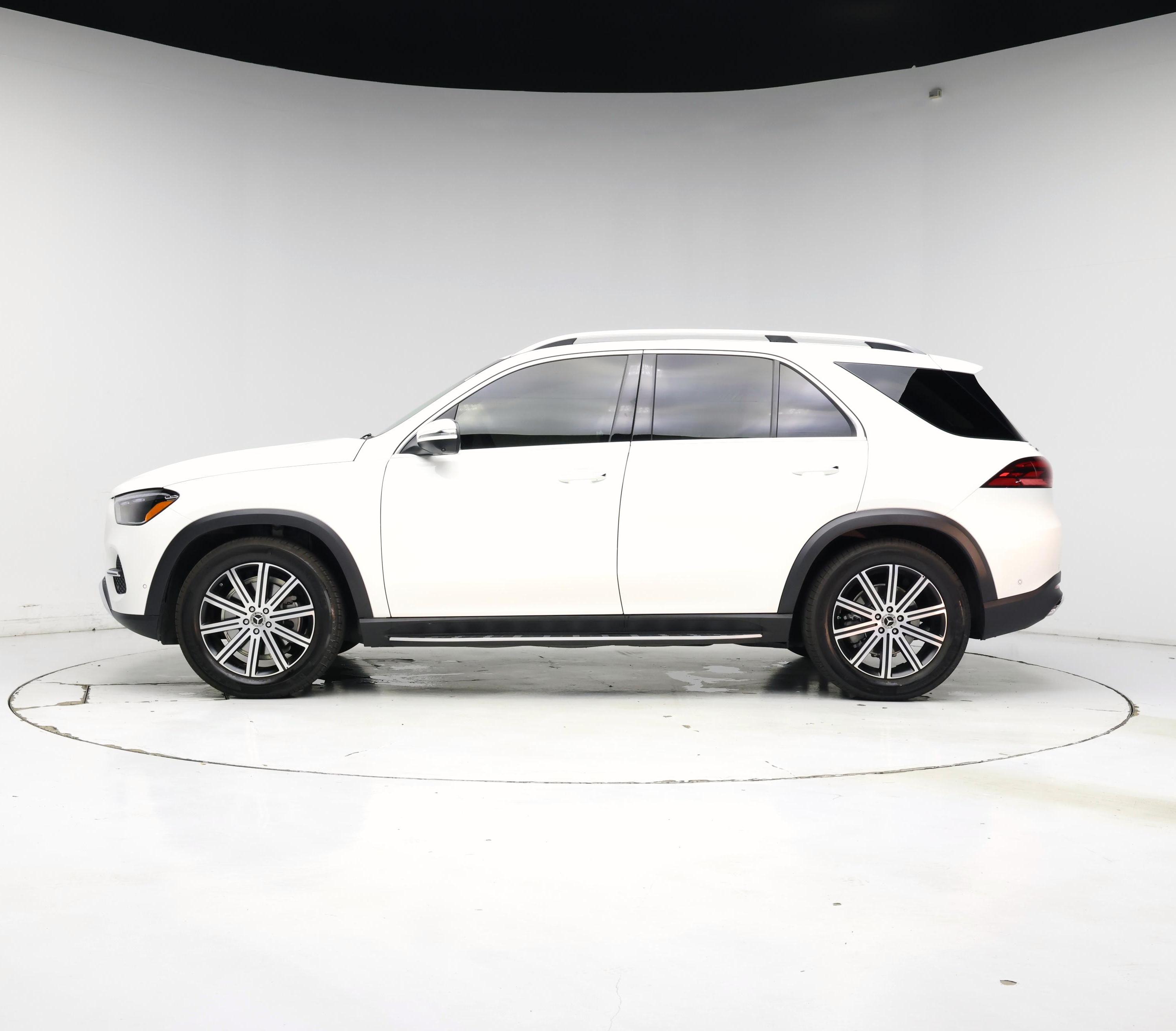 Thumbnail: 2026 Mercedes-Benz GLE - 3