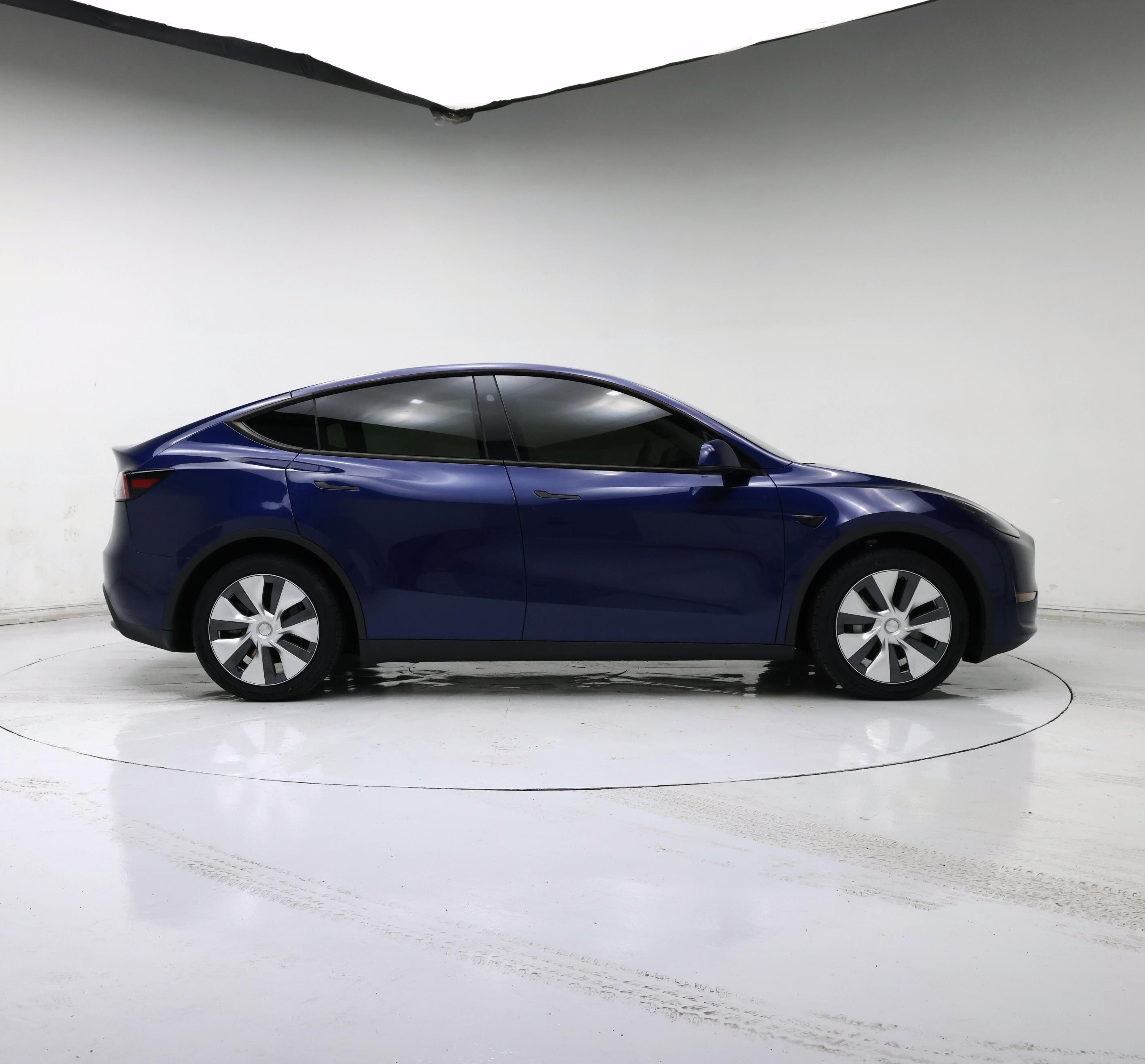 Thumbnail: 2023 Tesla Model Y - 7