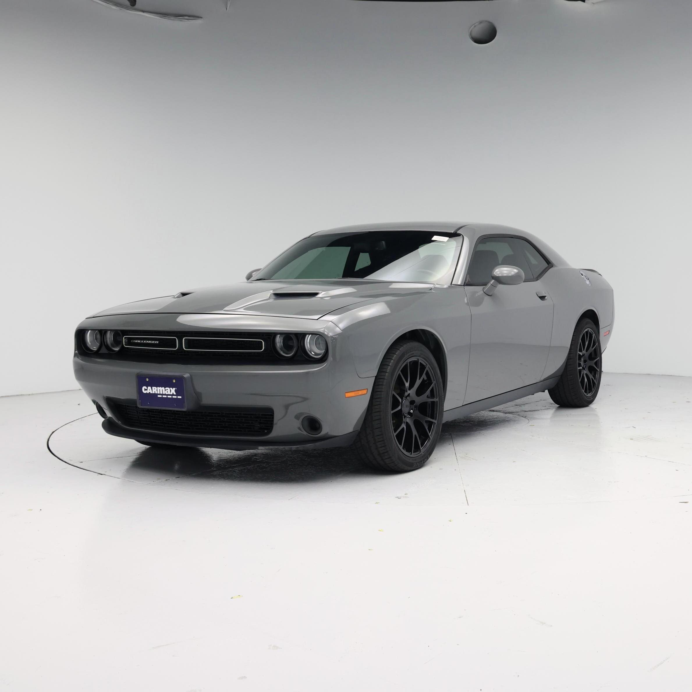 Thumbnail: 2019 Dodge Challenger - 4