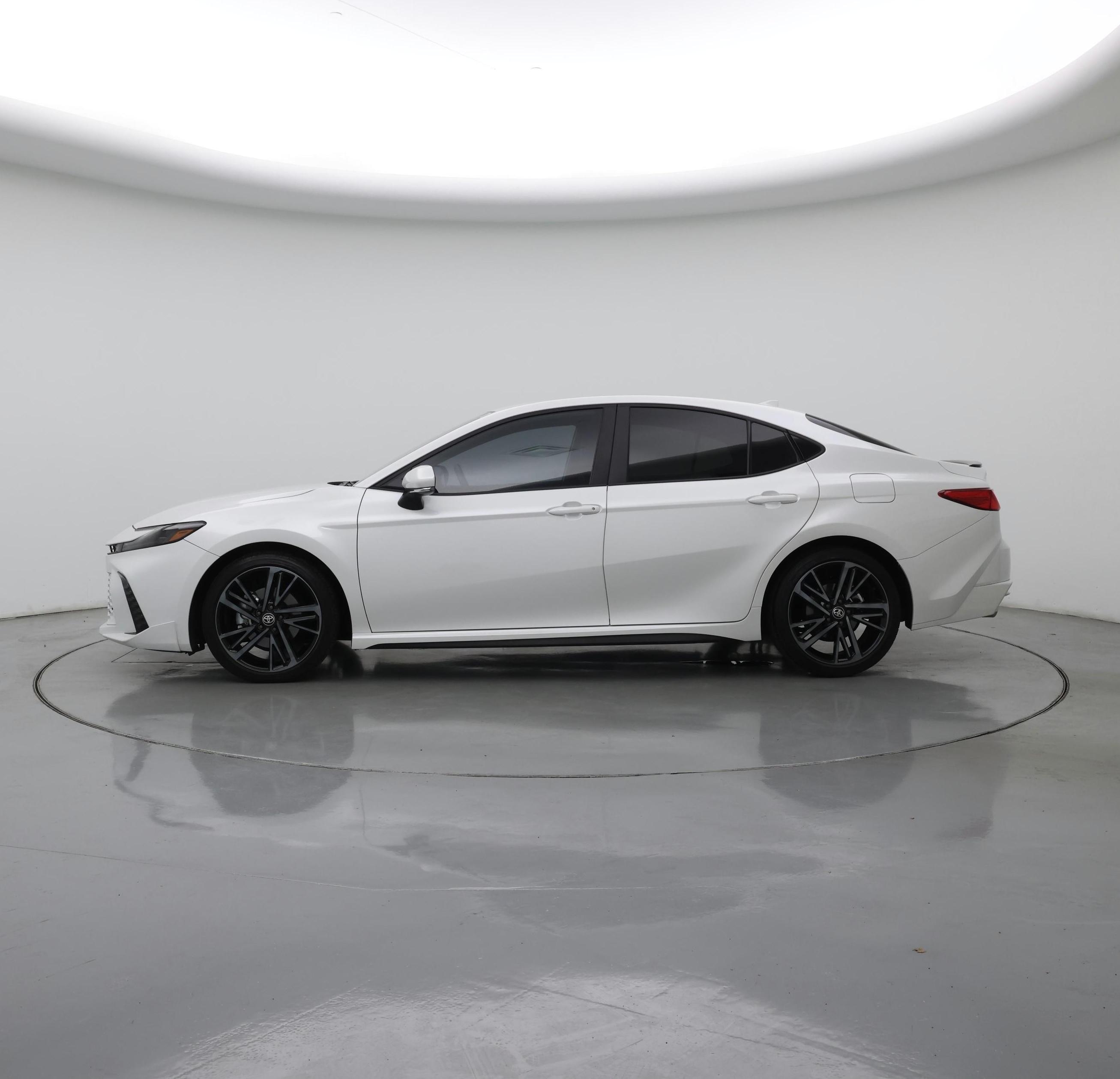 Thumbnail: 2025 Toyota Camry - 3