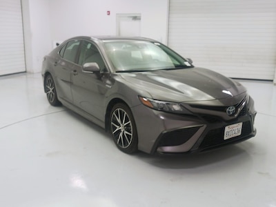 2021 Toyota Camry Hybrid SE