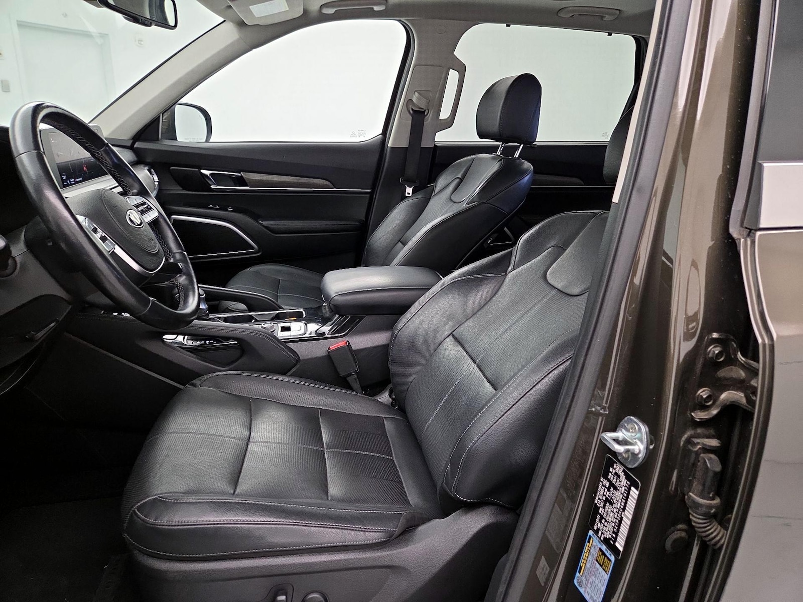 2021 Kia Telluride EX - Photo 12