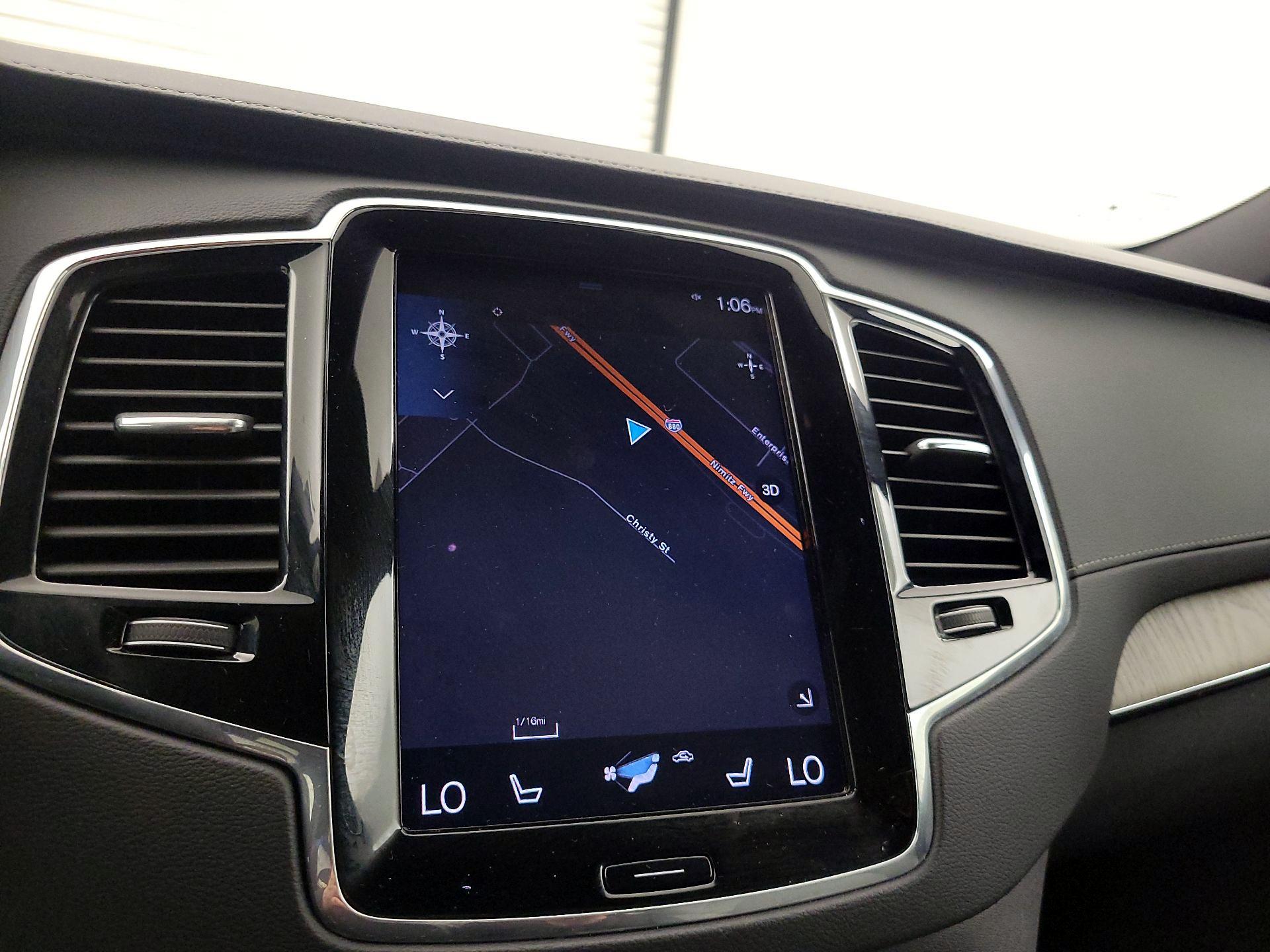 Thumbnail: 2020 Volvo XC90 - 14