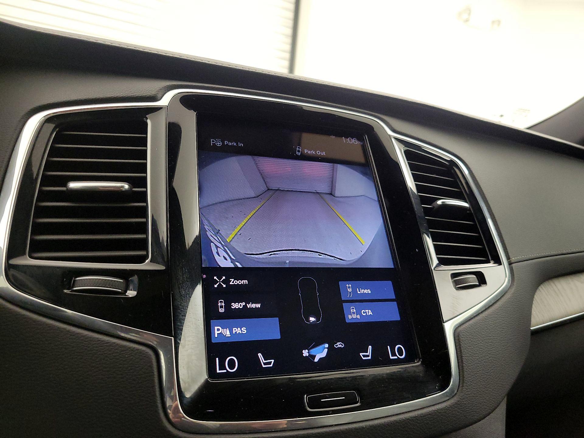 Thumbnail: 2020 Volvo XC90 - 15