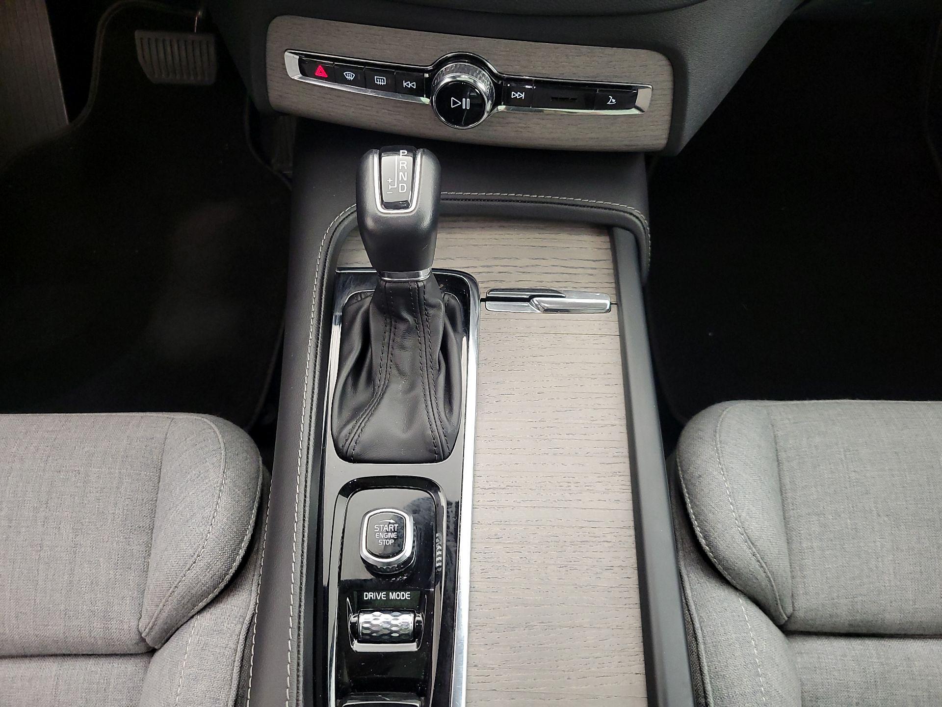 Thumbnail: 2020 Volvo XC90 - 18