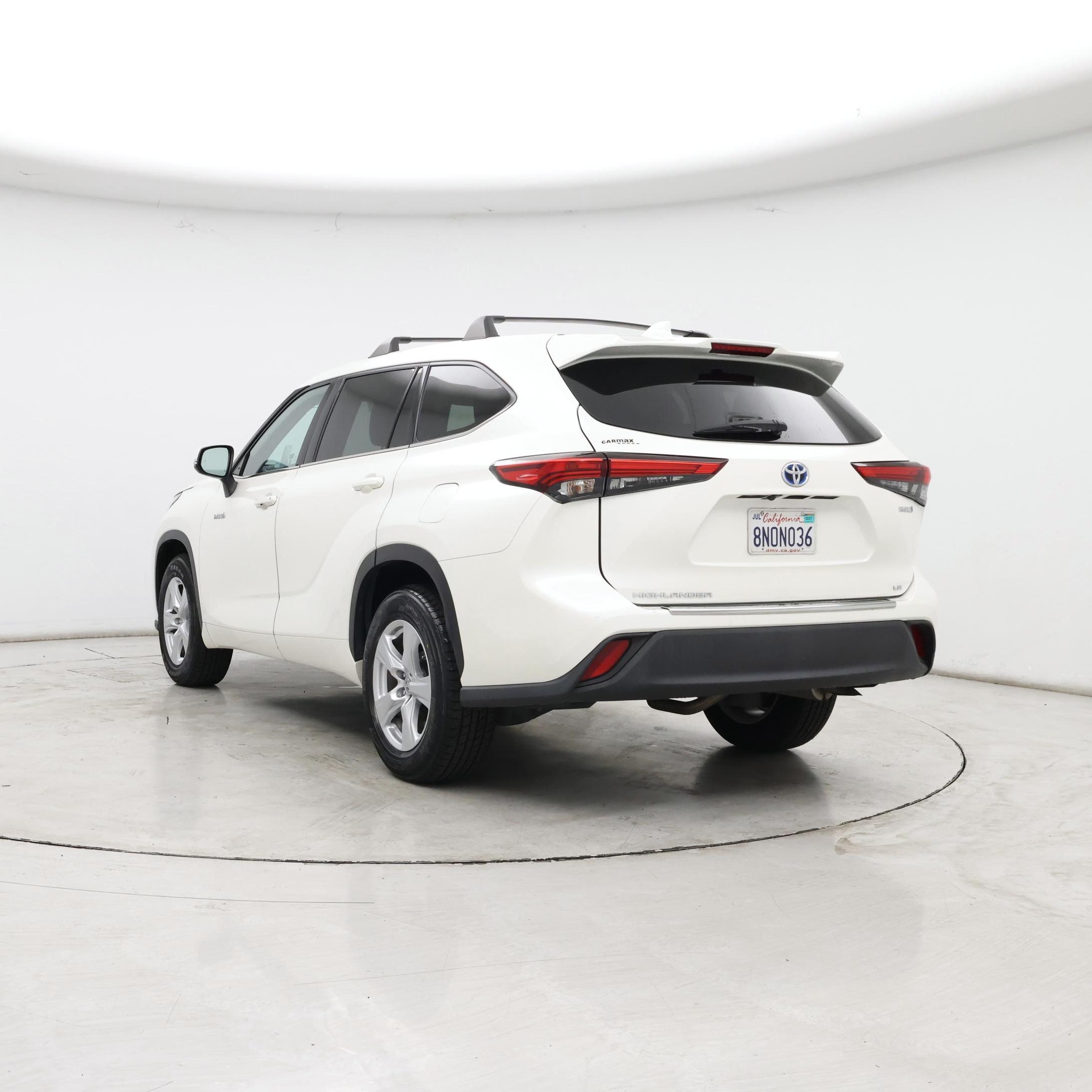 Thumbnail: 2020 Toyota Highlander - 2
