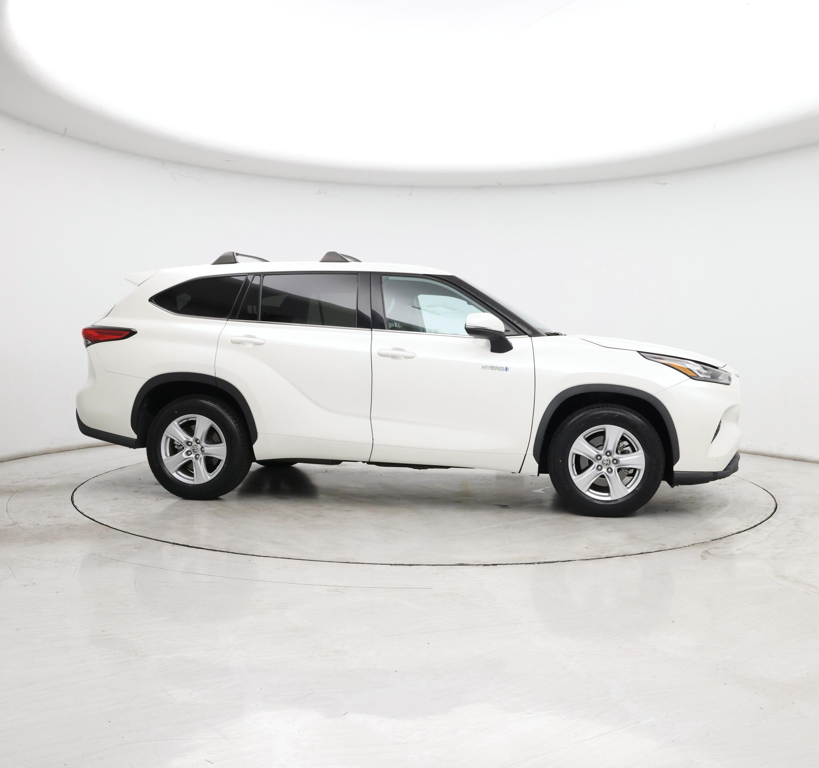 Thumbnail: 2020 Toyota Highlander - 7
