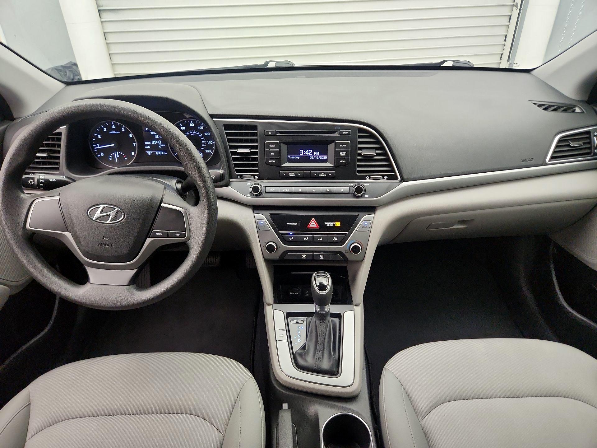 Thumbnail: 2017 Hyundai Elantra - 9