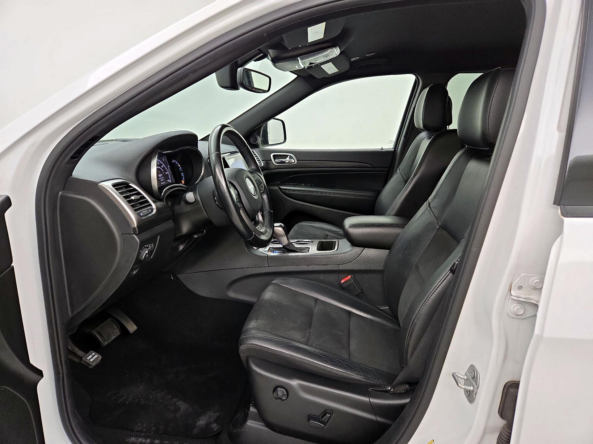Thumbnail: 2019 Jeep Grand Cherokee - 11