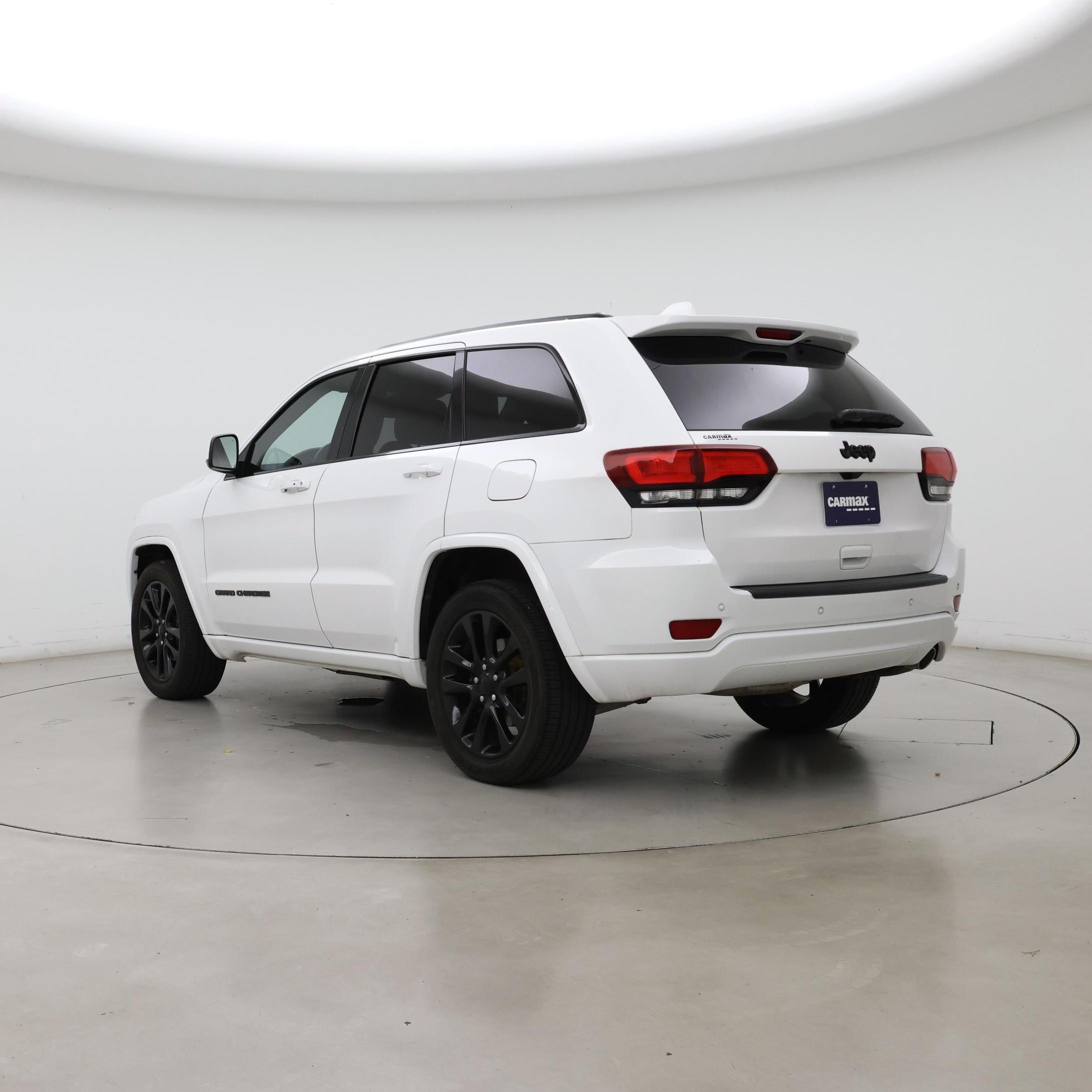 Thumbnail: 2019 Jeep Grand Cherokee - 2