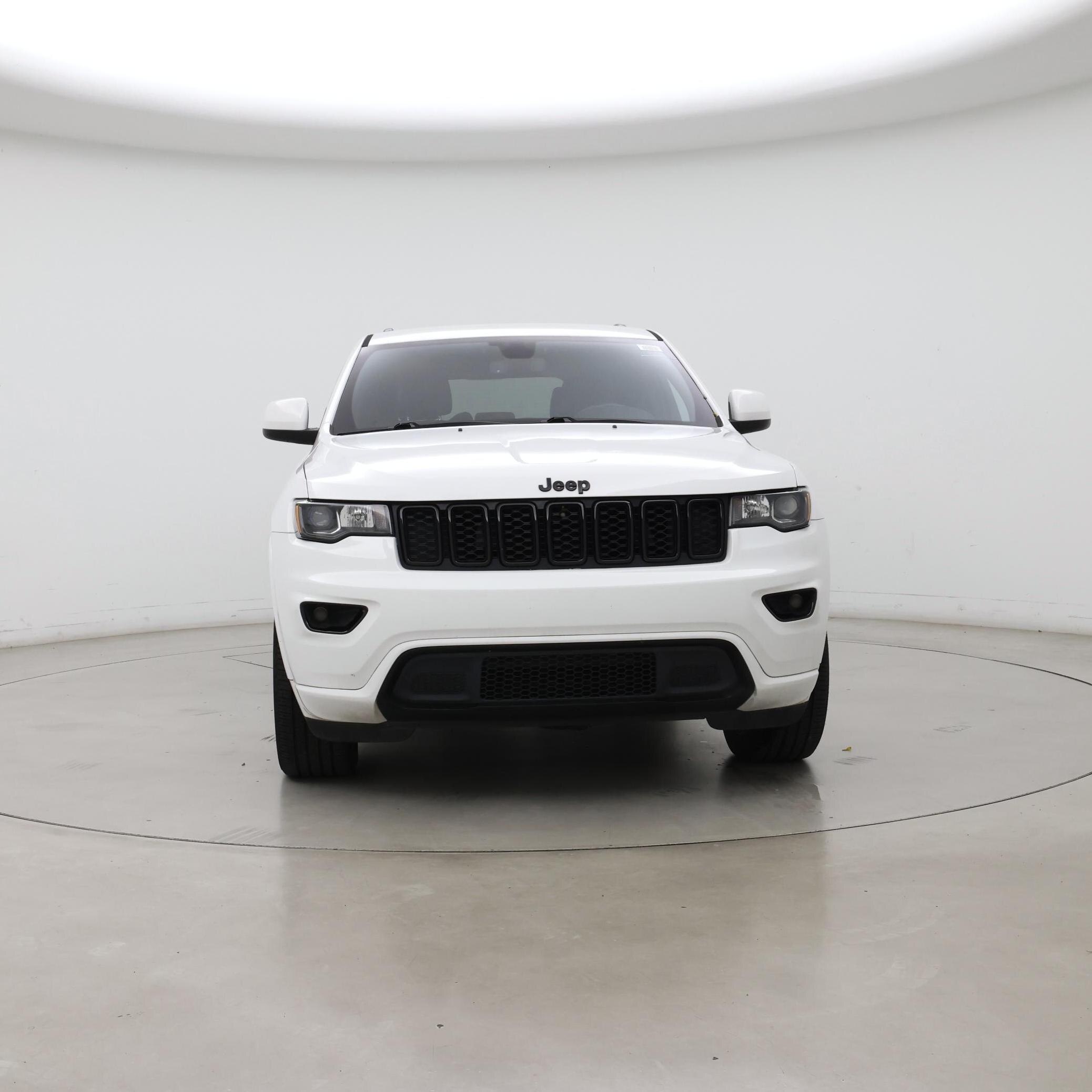 Thumbnail: 2019 Jeep Grand Cherokee - 5