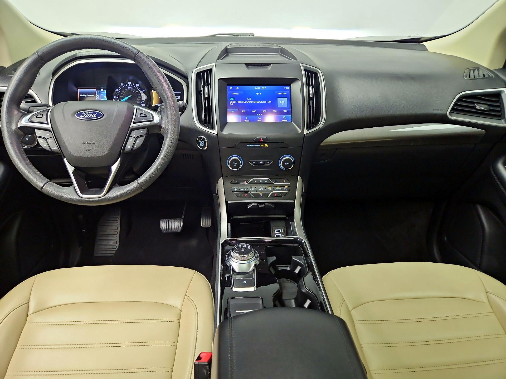 Thumbnail: 2020 Ford Edge - 9