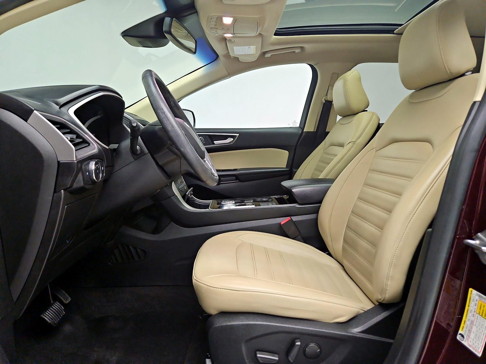 Thumbnail: 2020 Ford Edge - 11