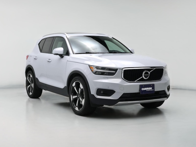2020 Volvo XC40 T5 Momentum -
                  Parker, CO