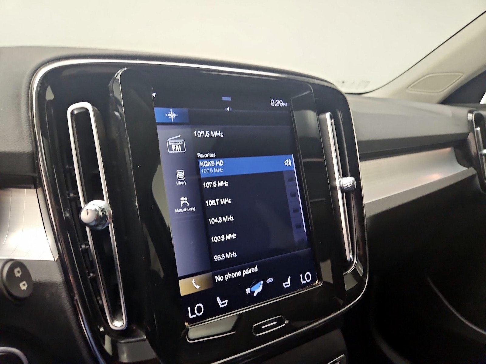 2020 Volvo XC40 Momentum - Photo 17