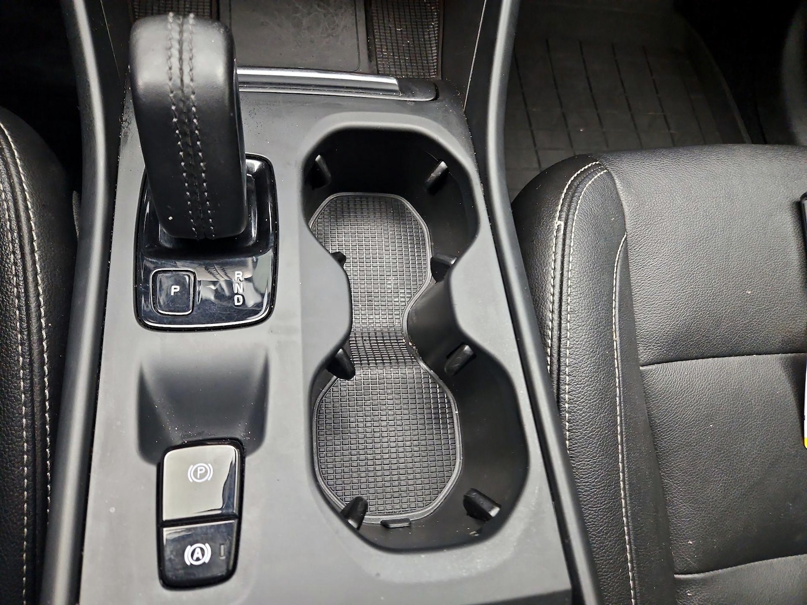 2020 Volvo XC40 Momentum - Photo 19
