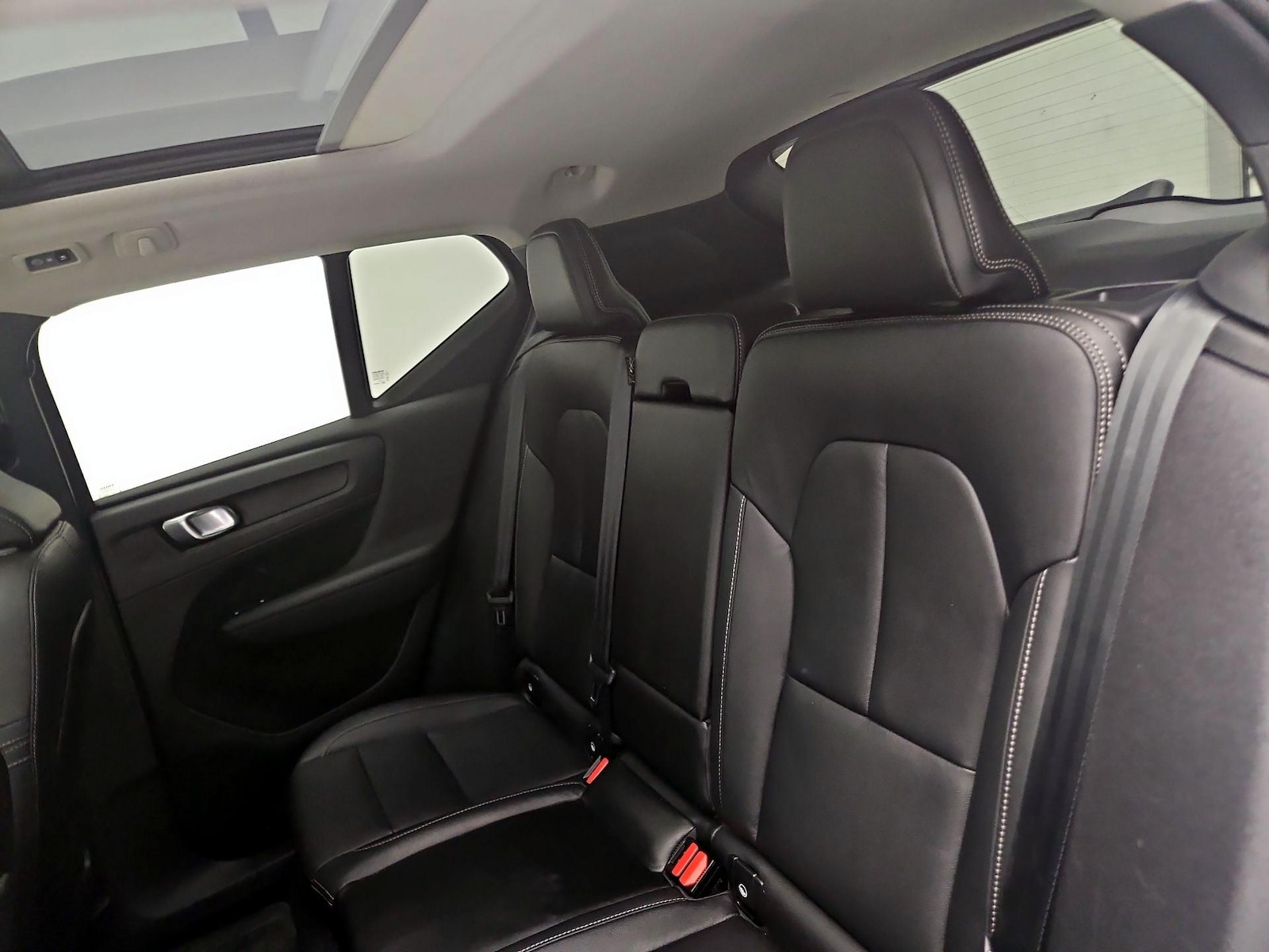2020 Volvo XC40 Momentum - Photo 22