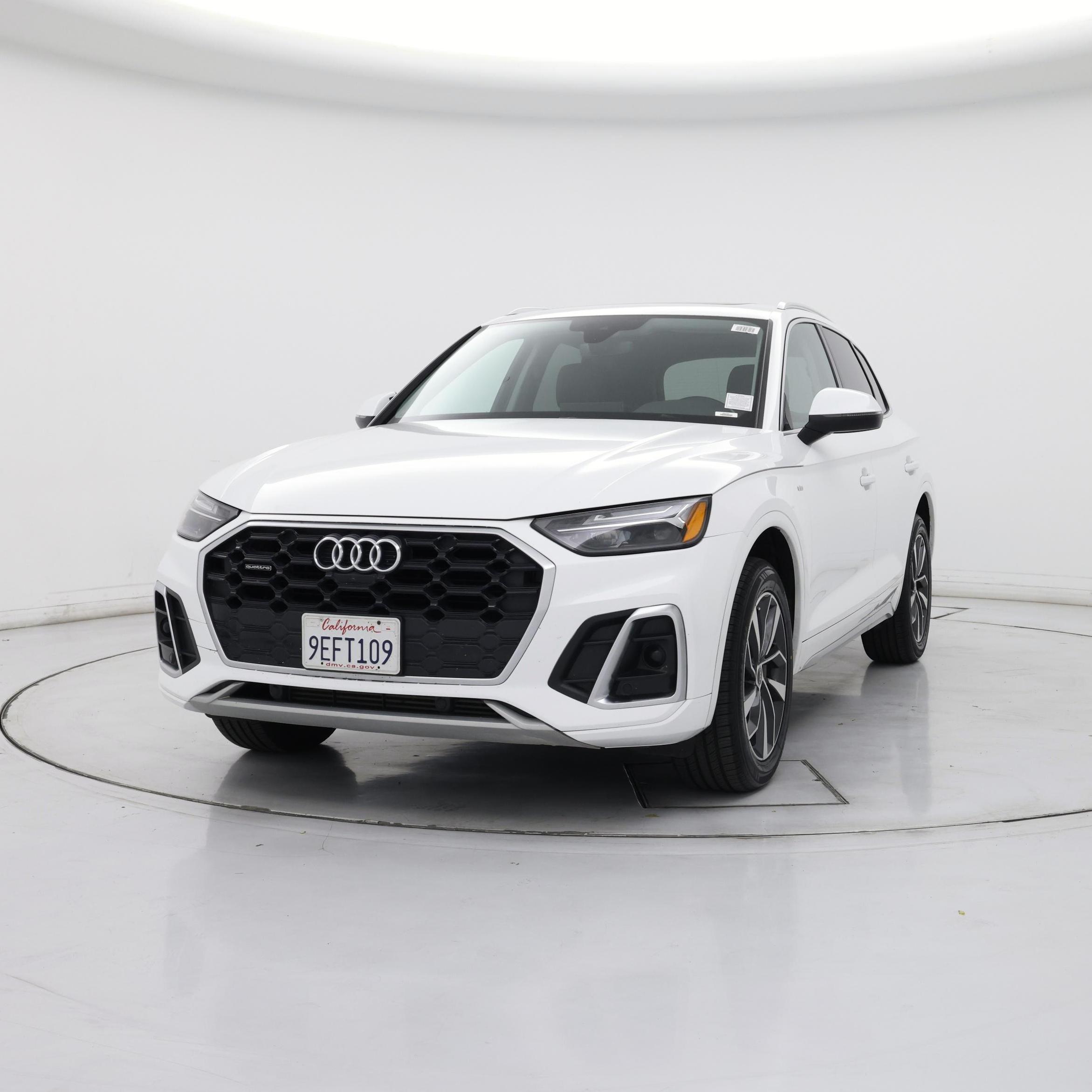 Thumbnail: 2022 Audi Q5 - 4