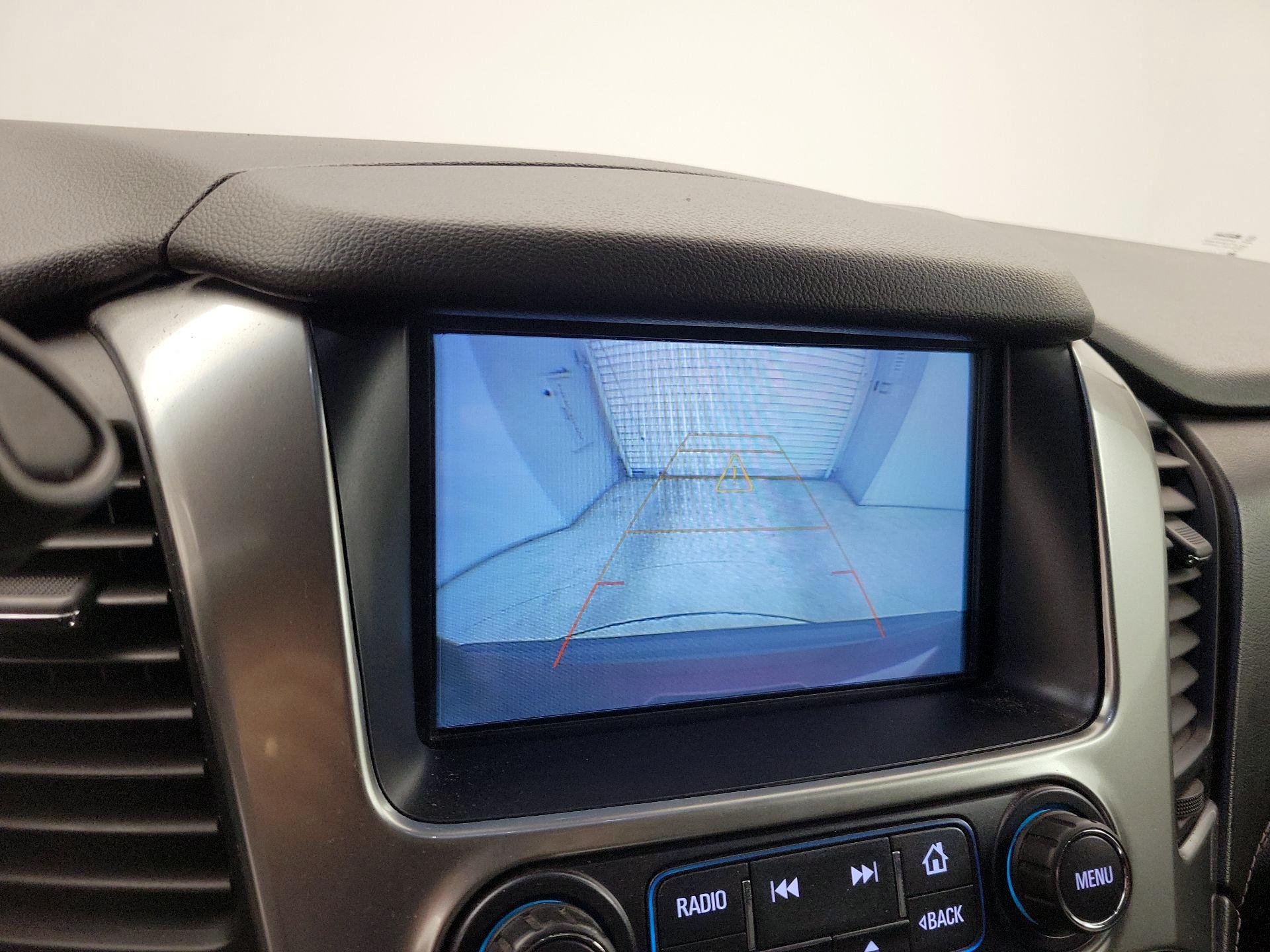 Thumbnail: 2019 Chevrolet Tahoe - 15