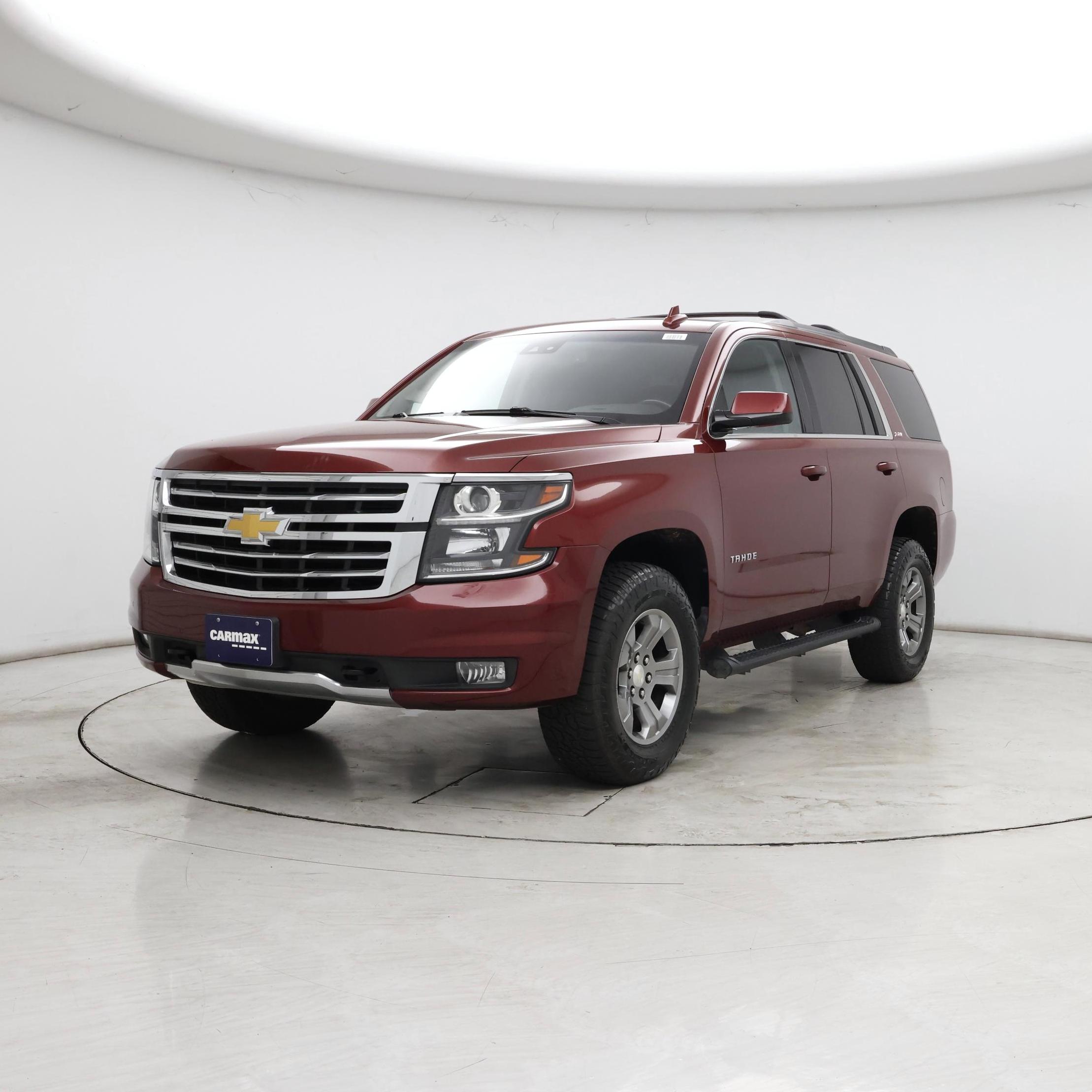 Thumbnail: 2019 Chevrolet Tahoe - 4