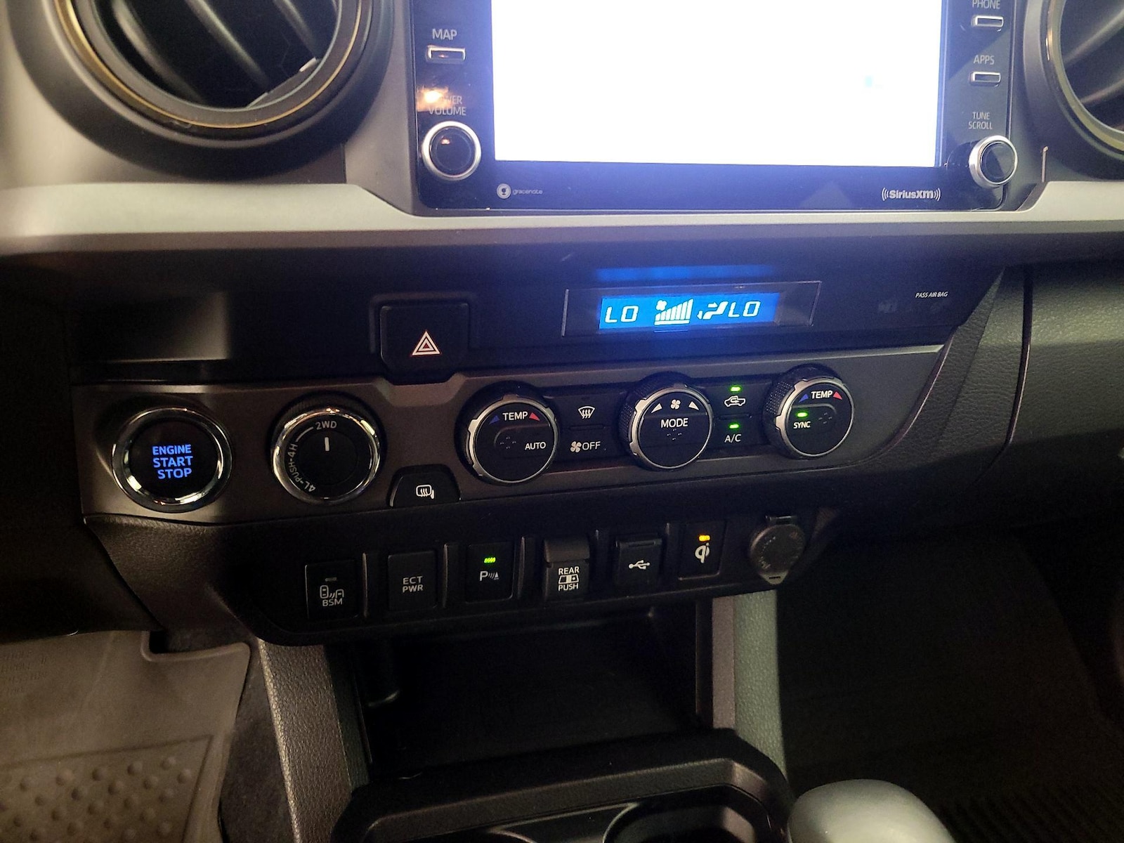 2023 Toyota Tacoma TRD Sport - Photo 17