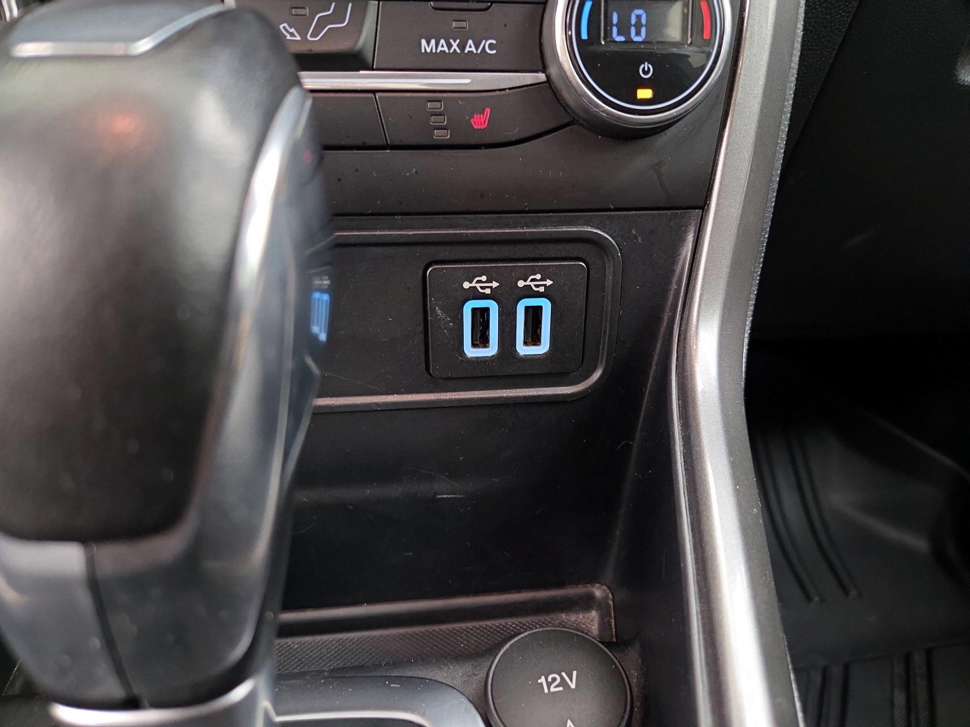 Thumbnail: 2019 Ford EcoSport - 18