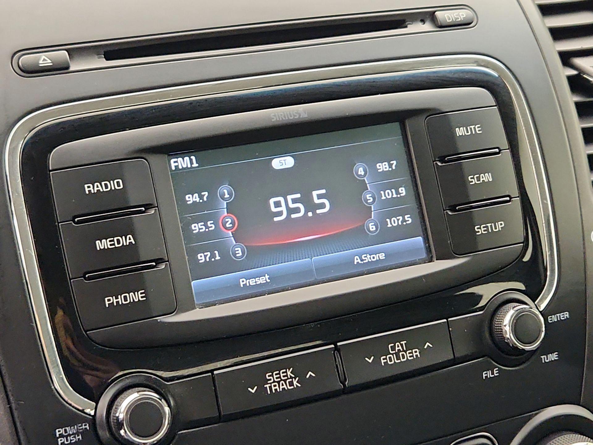 Thumbnail: 2017 Kia Forte - 15