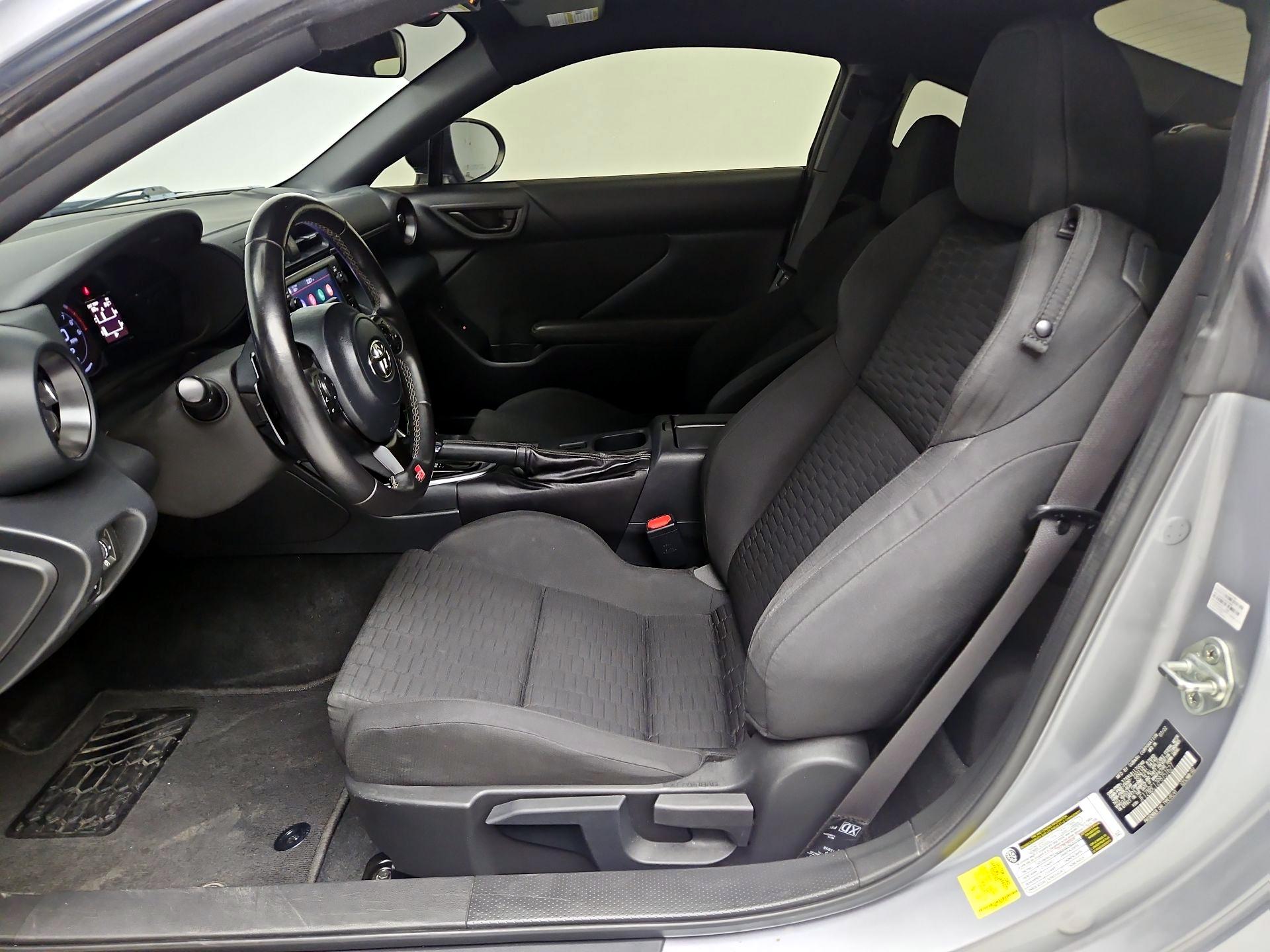 Thumbnail: 2023 Toyota GR86 - 11