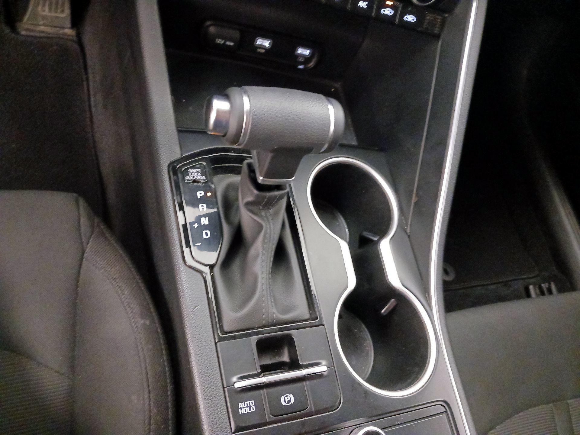 Thumbnail: 2021 Kia K5 - 17