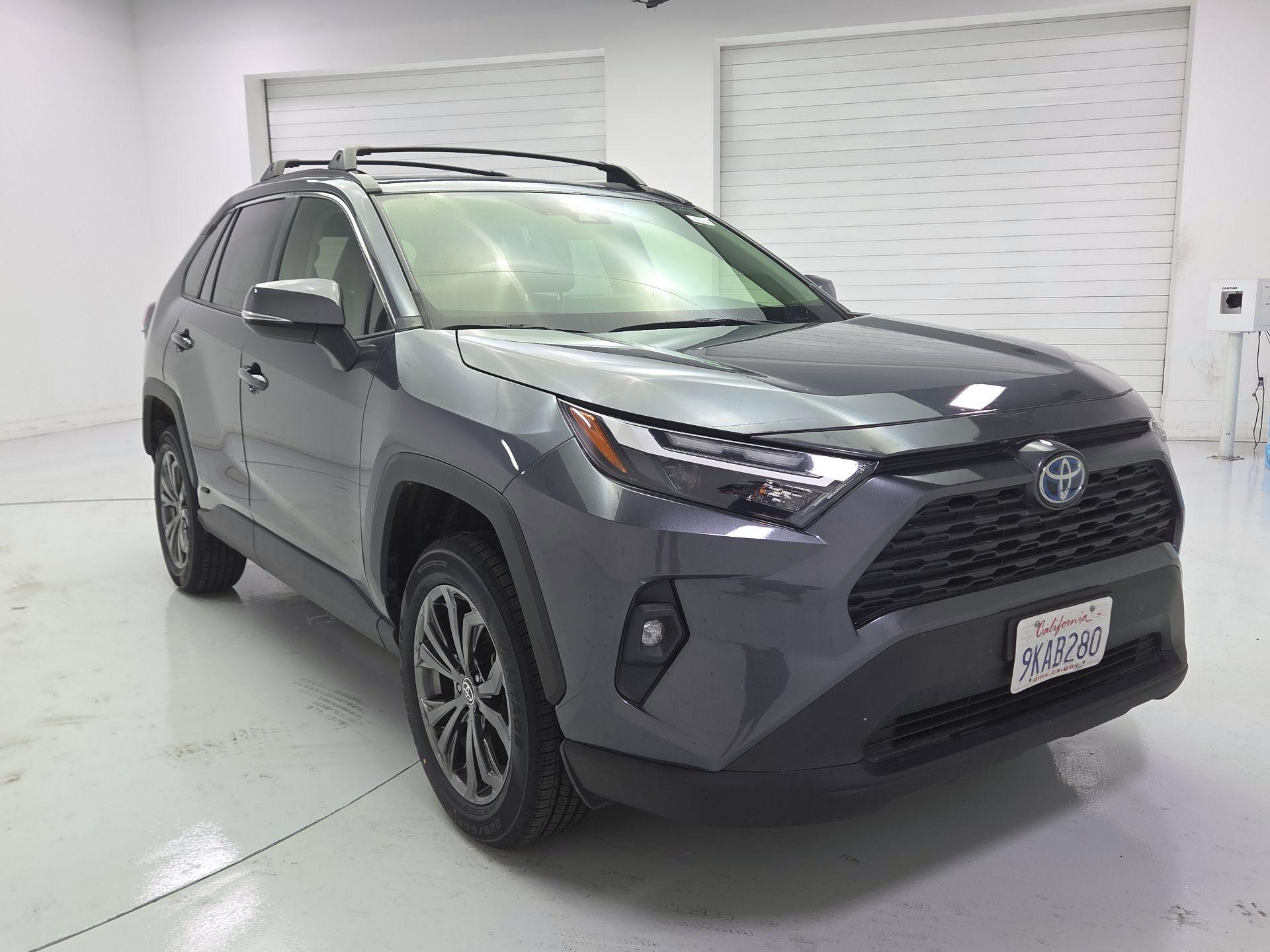 Thumbnail: 2024 Toyota RAV4 - 1