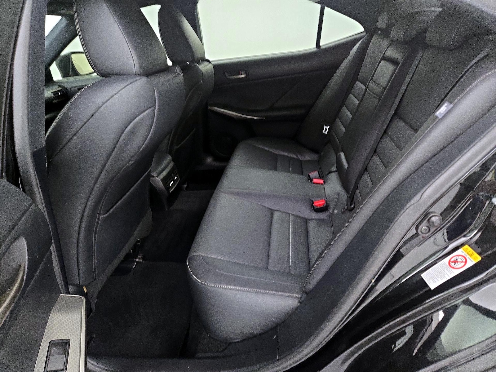 2017 Lexus IS 300 - Photo 22