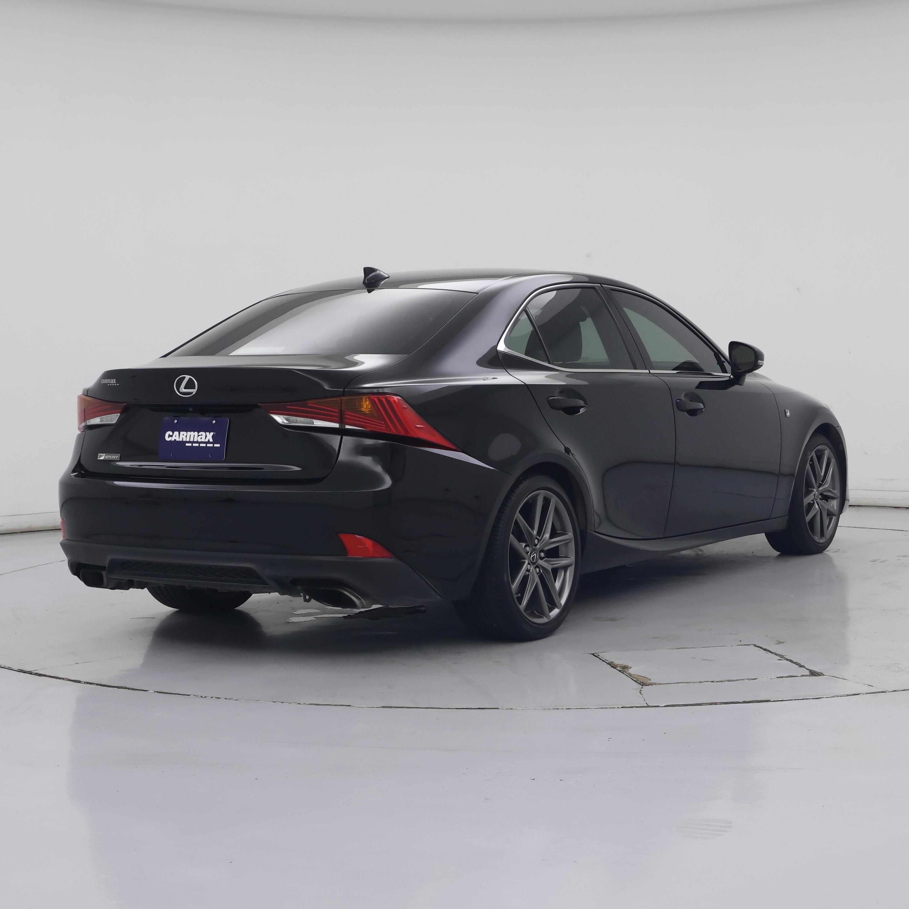 Thumbnail: 2017 Lexus IS - 8