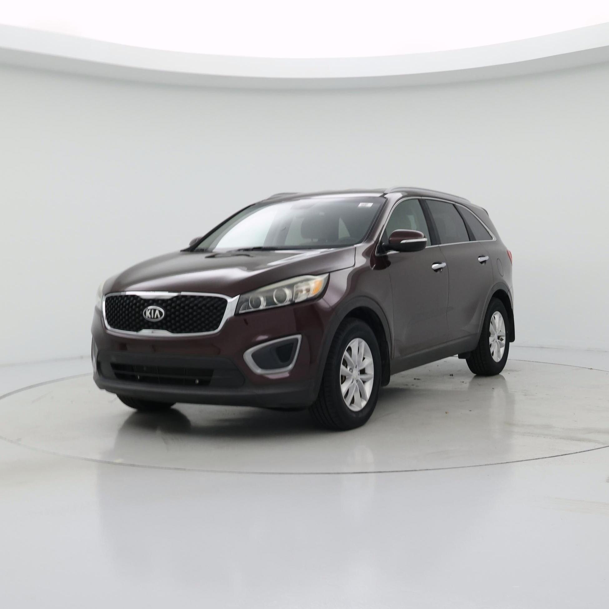 Thumbnail: 2017 Kia Sorento - 4