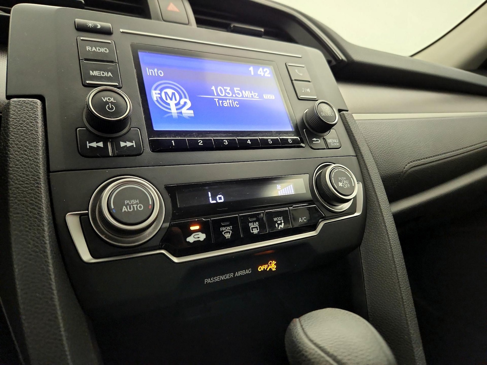 2017 Honda Civic LX - Photo 17