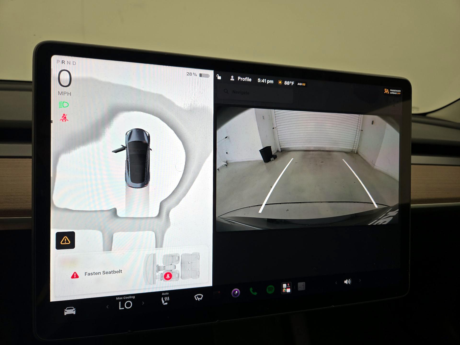 Thumbnail: 2023 Tesla Model 3 - 14