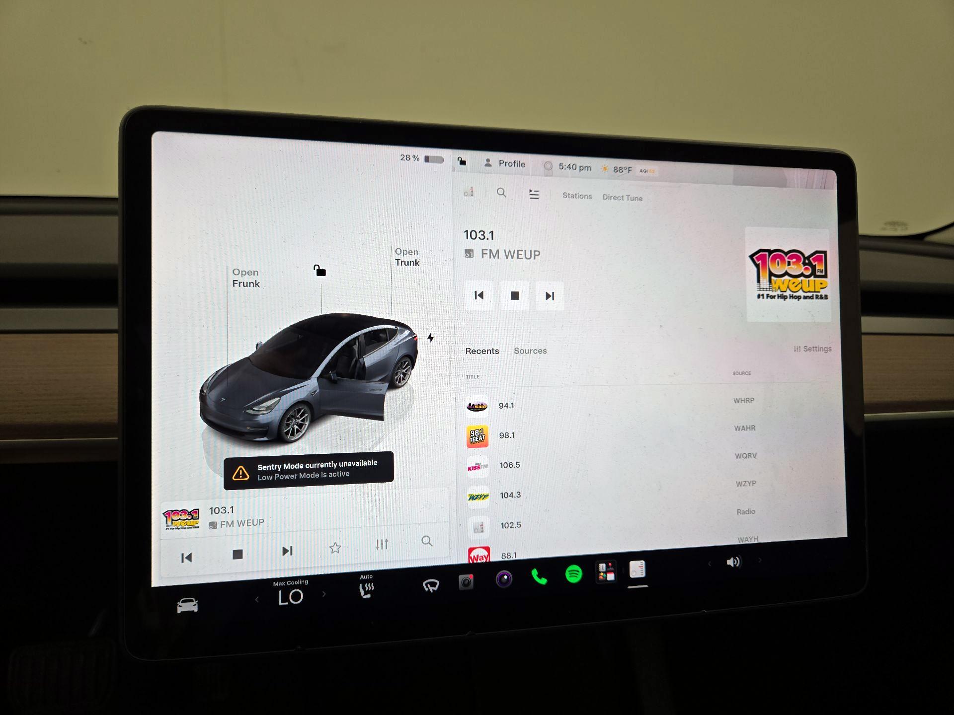 Thumbnail: 2023 Tesla Model 3 - 15