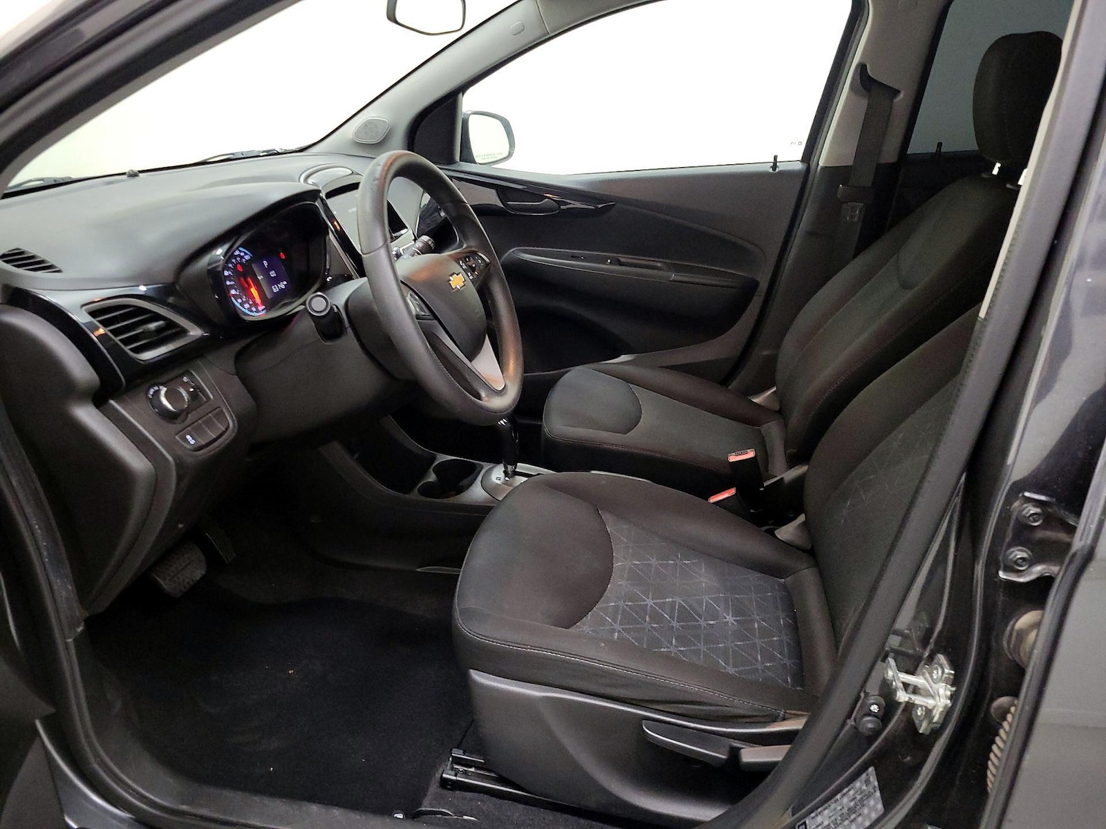 2020 Chevrolet Spark 1LT - Photo 12