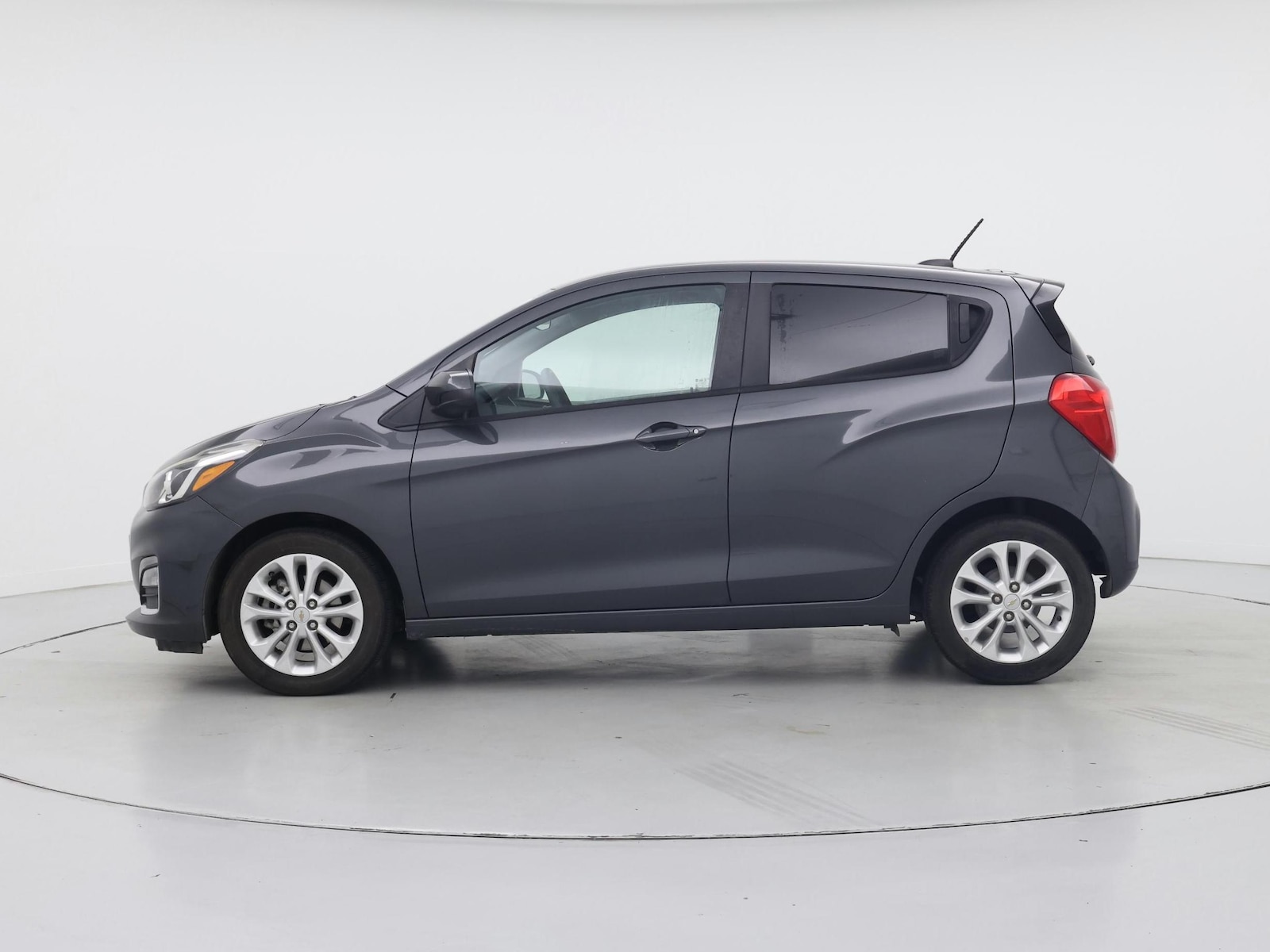 2020 Chevrolet Spark 1LT - Photo 4