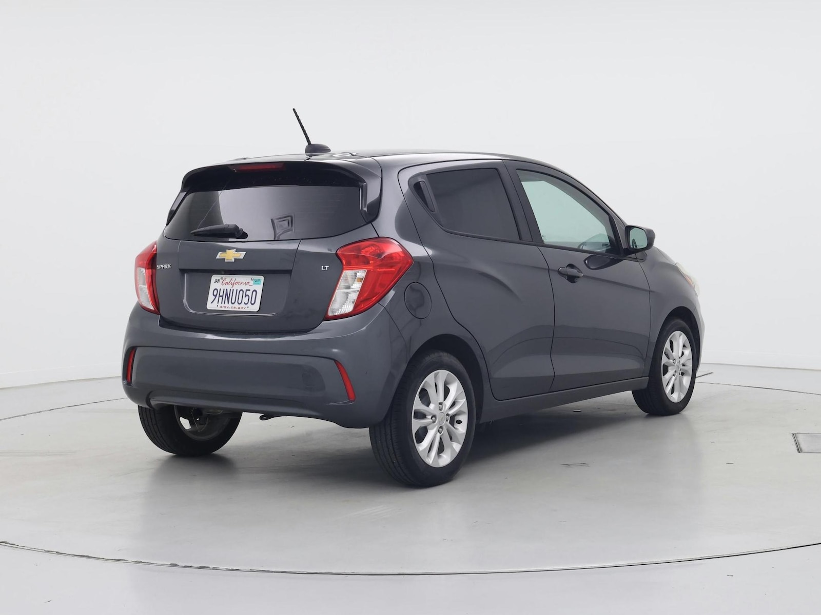 2020 Chevrolet Spark 1LT - Photo 9