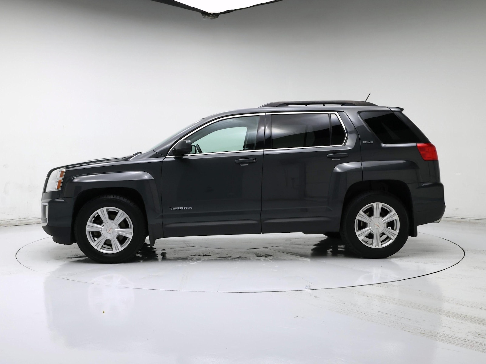 2017 GMC Terrain SLE-2 - Photo 4