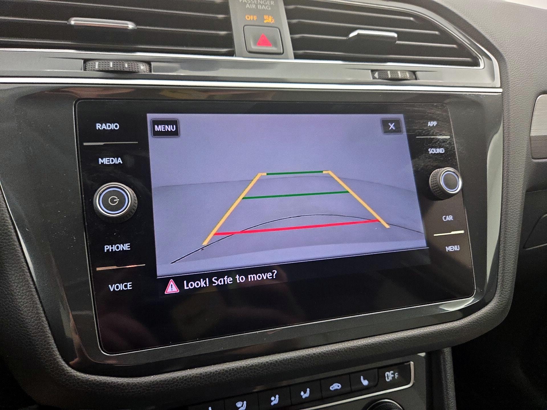 Thumbnail: 2019 Volkswagen Tiguan - 14