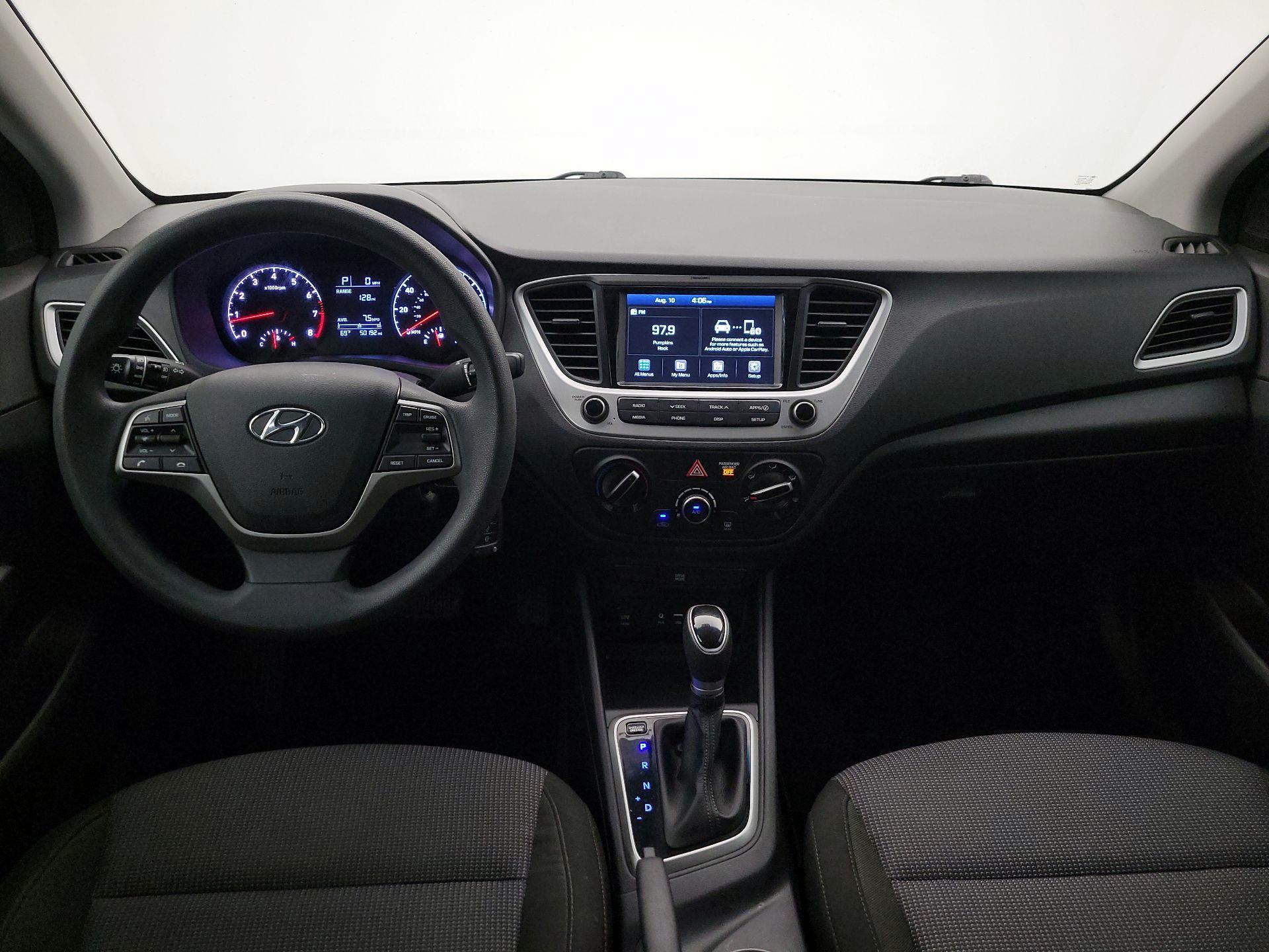 Thumbnail: 2022 Hyundai Accent - 9