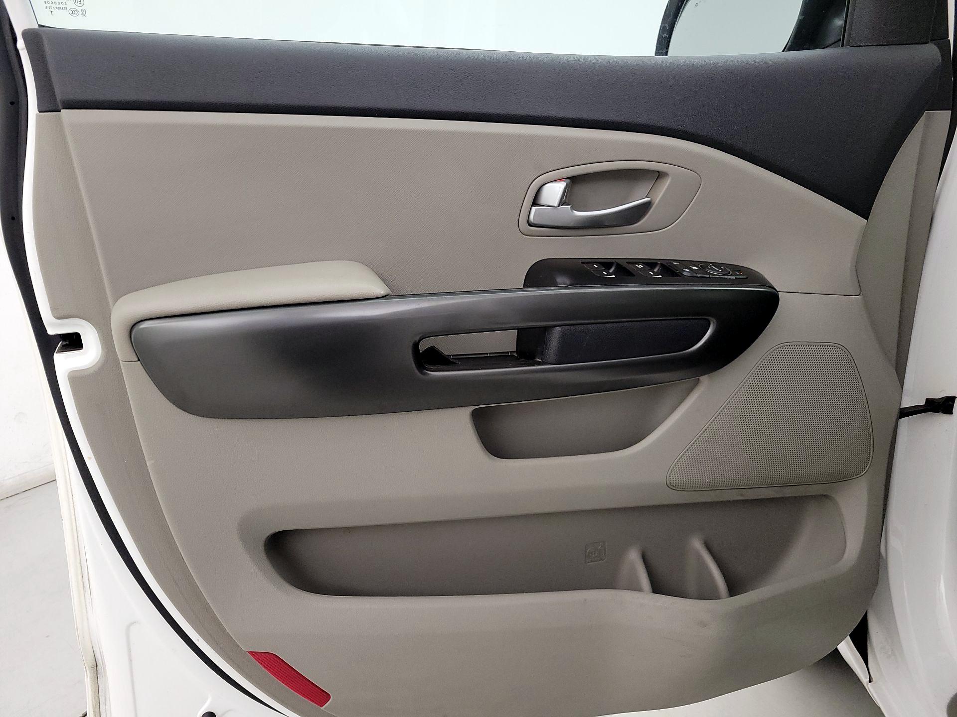 Thumbnail: 2019 Kia Sedona - 12