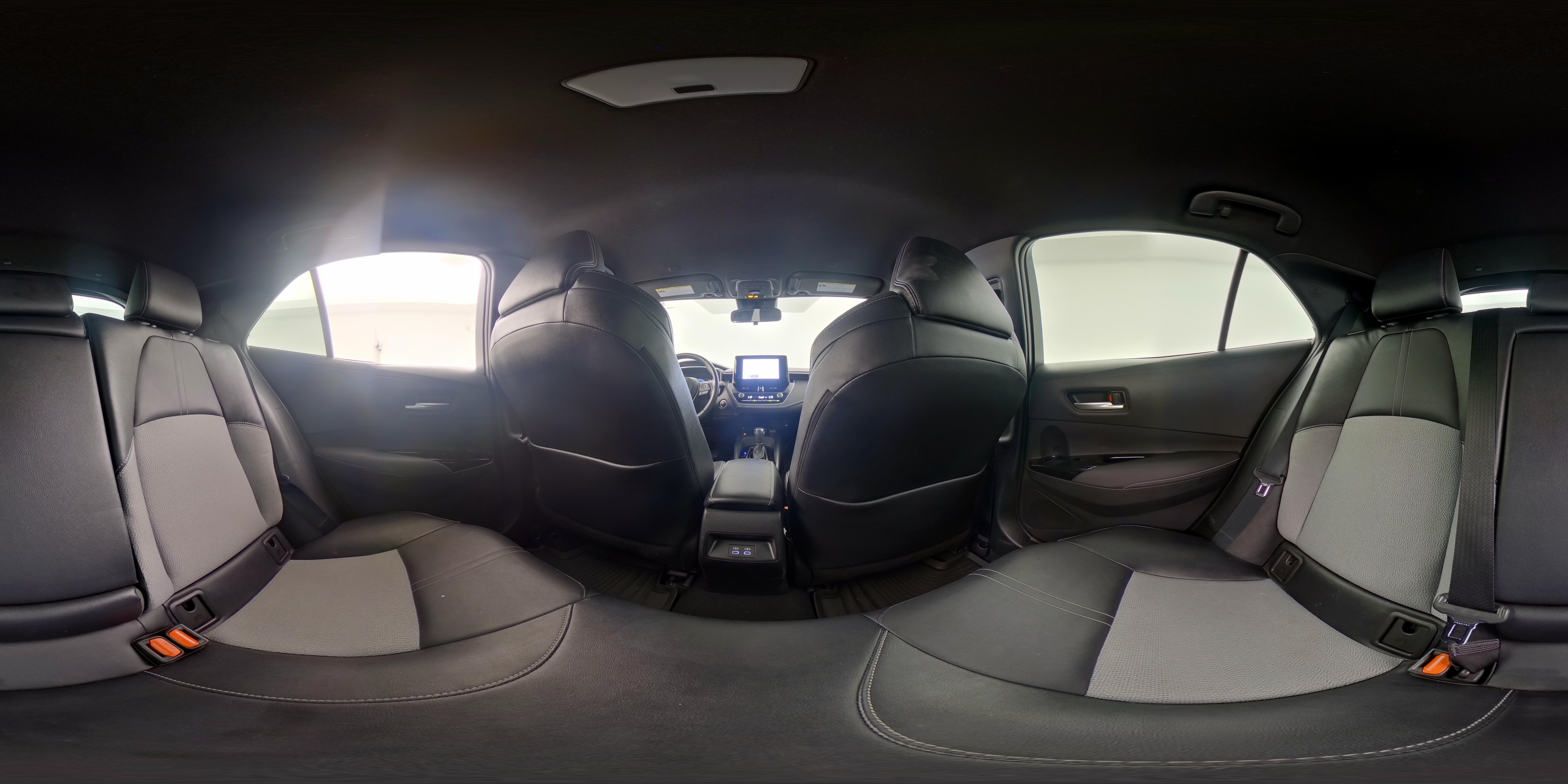 2024 Toyota Corolla Hatchback XSE - Photo 26