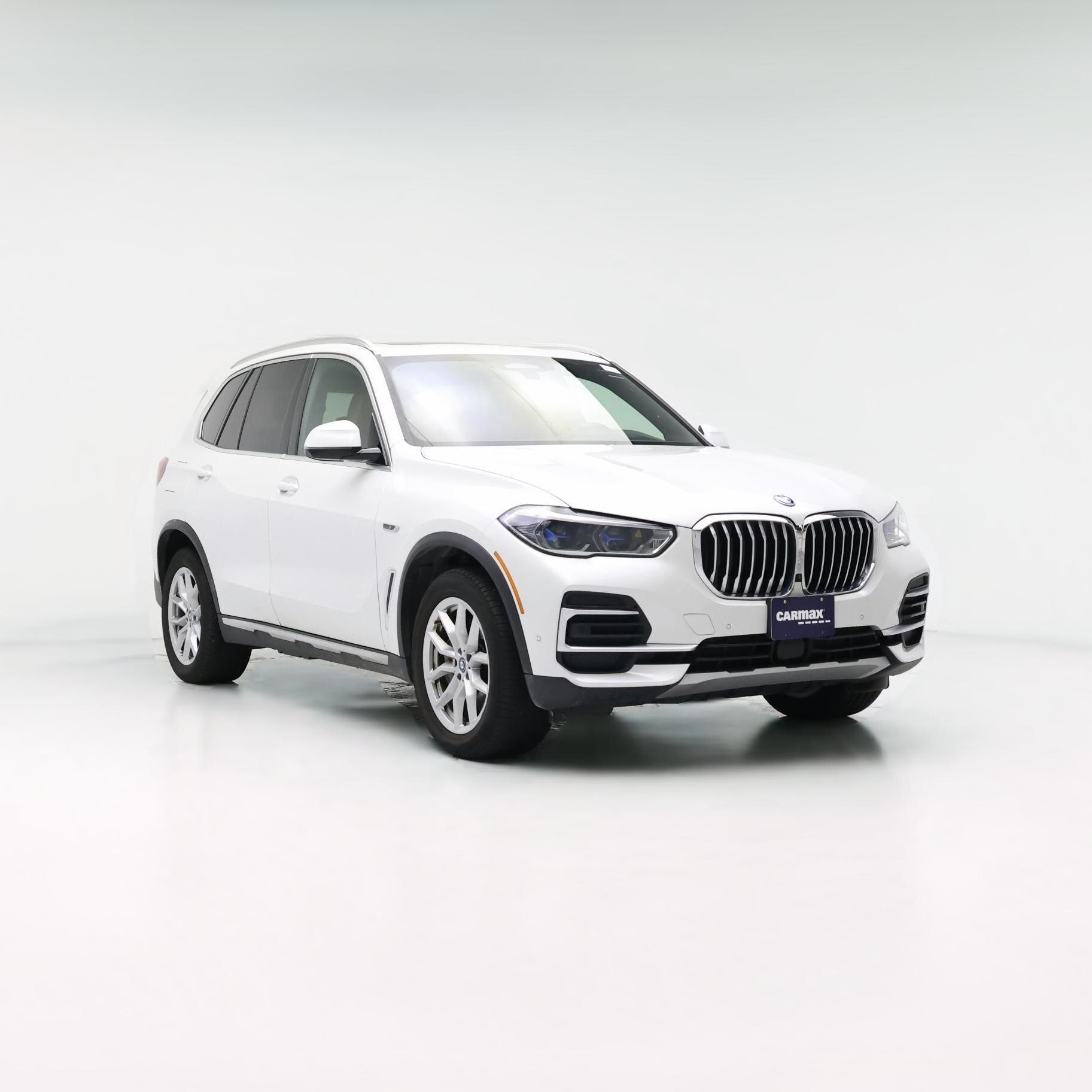 Thumbnail: 2023 BMW X5 - 1