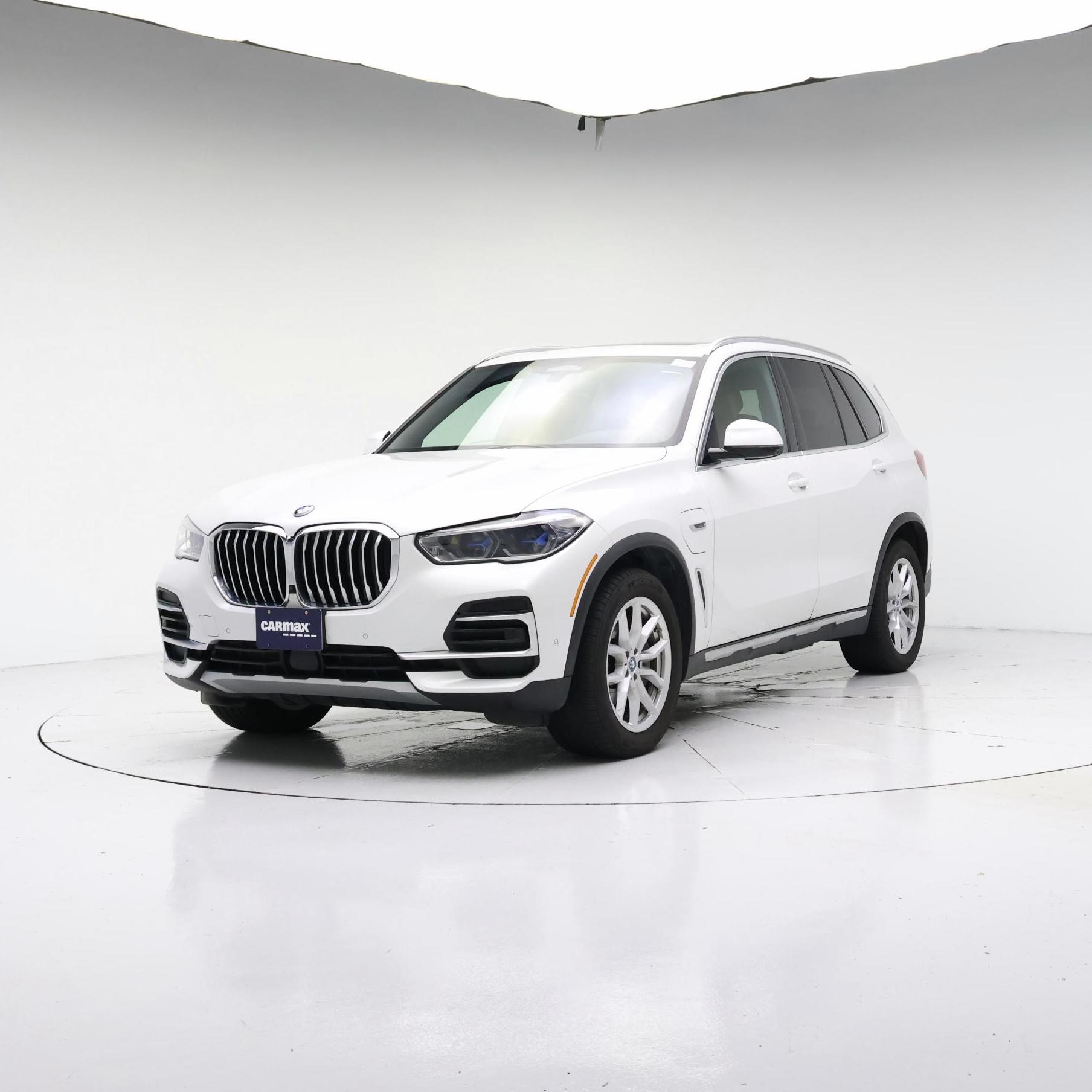 Thumbnail: 2023 BMW X5 - 4